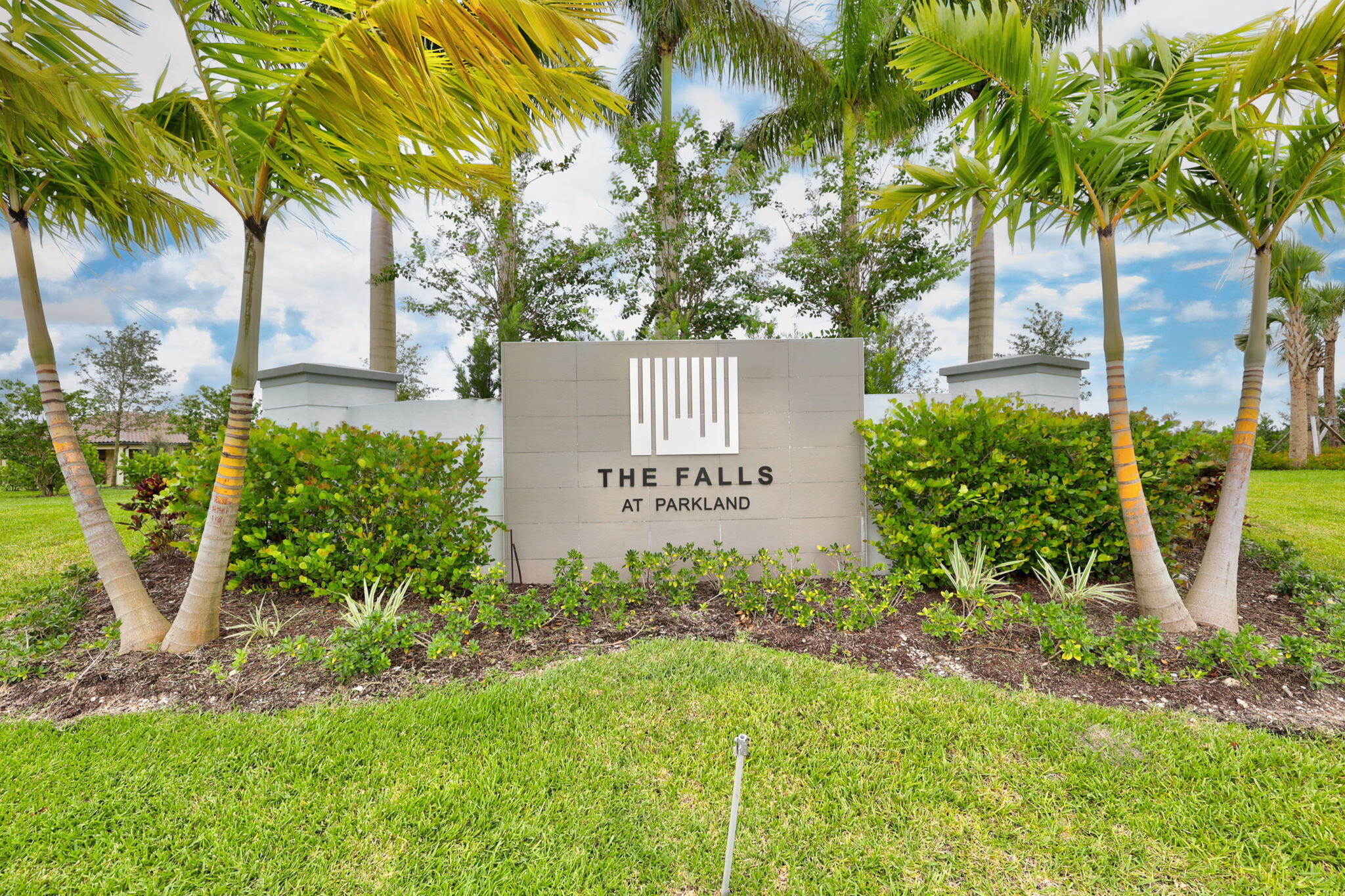 The Falls at Parkland - Residential