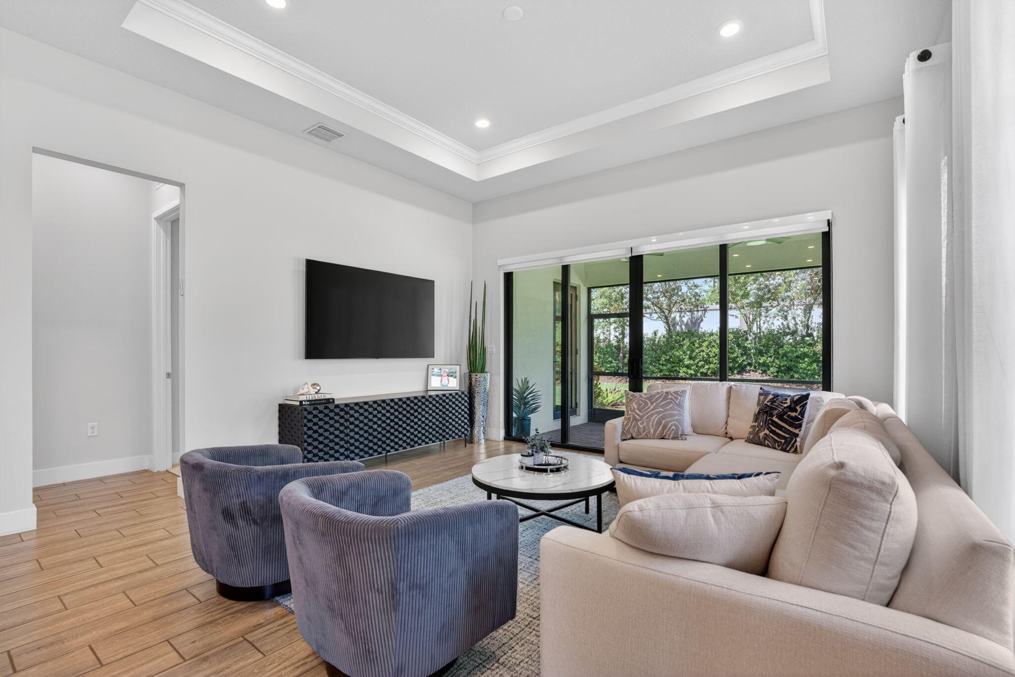 The Falls at Parkland - Residential