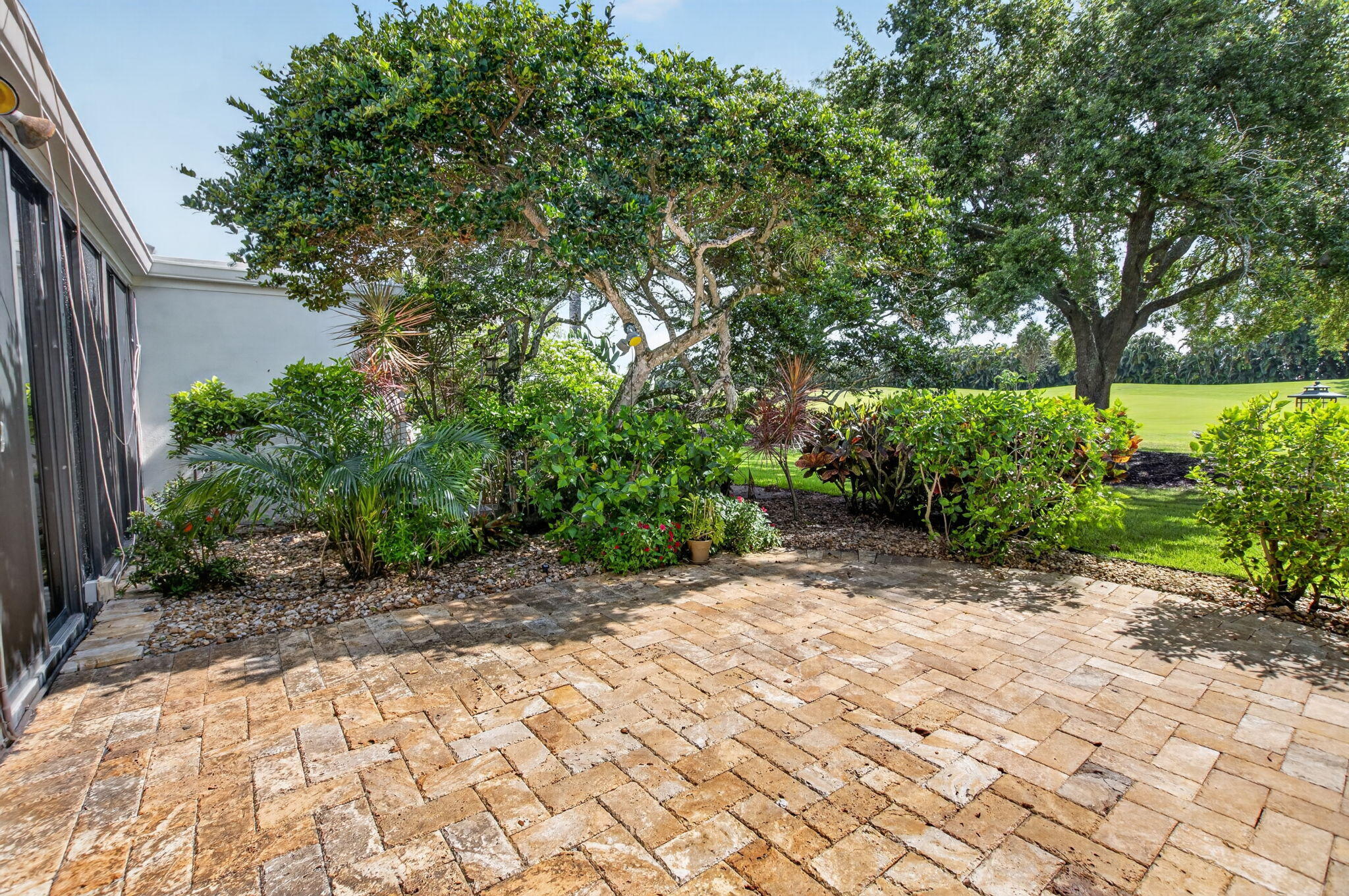 VILLAGE OF PEPPERTREE CONDO 1 - Residential