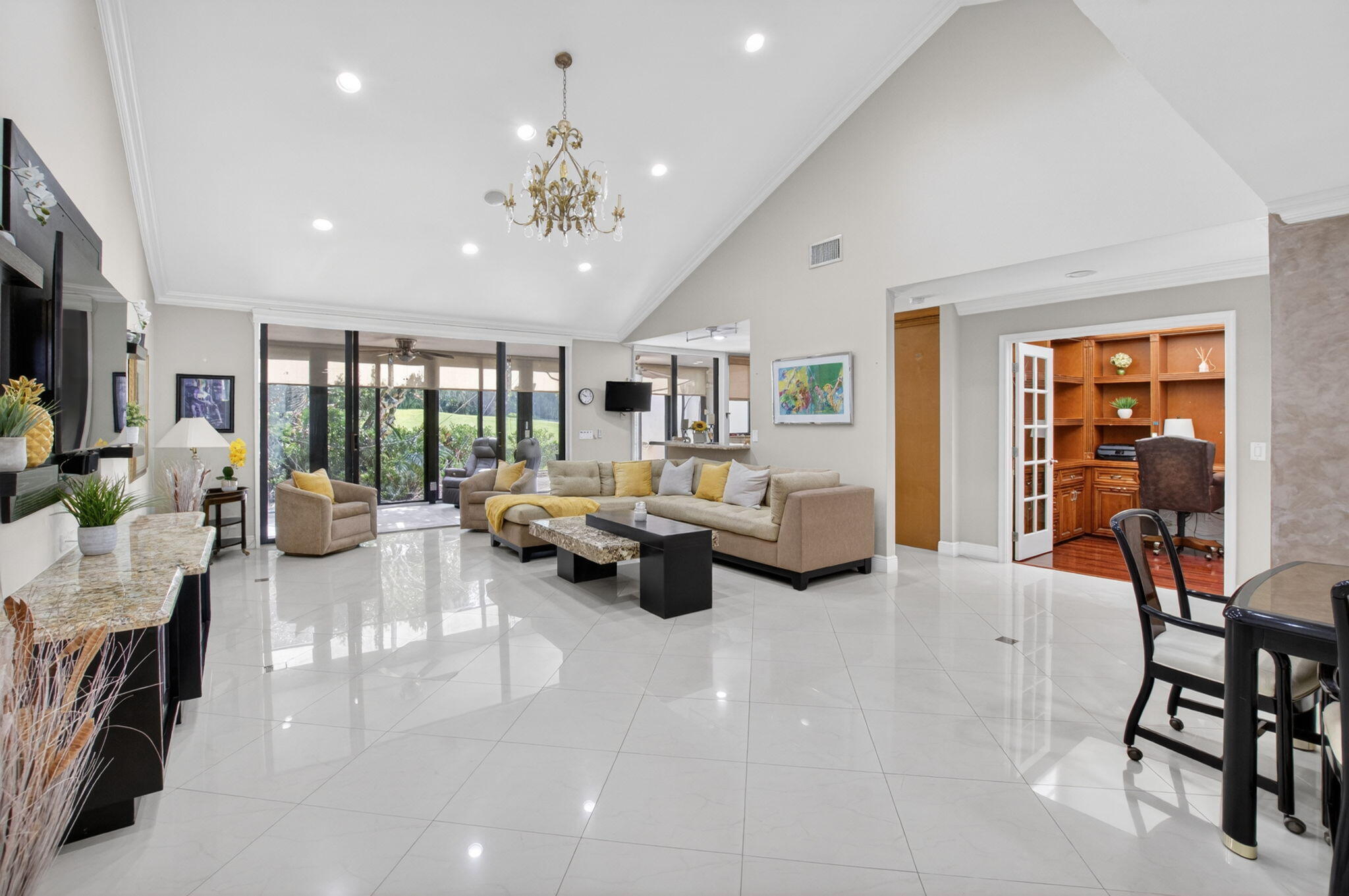 VILLAGE OF PEPPERTREE CONDO 1 - Residential