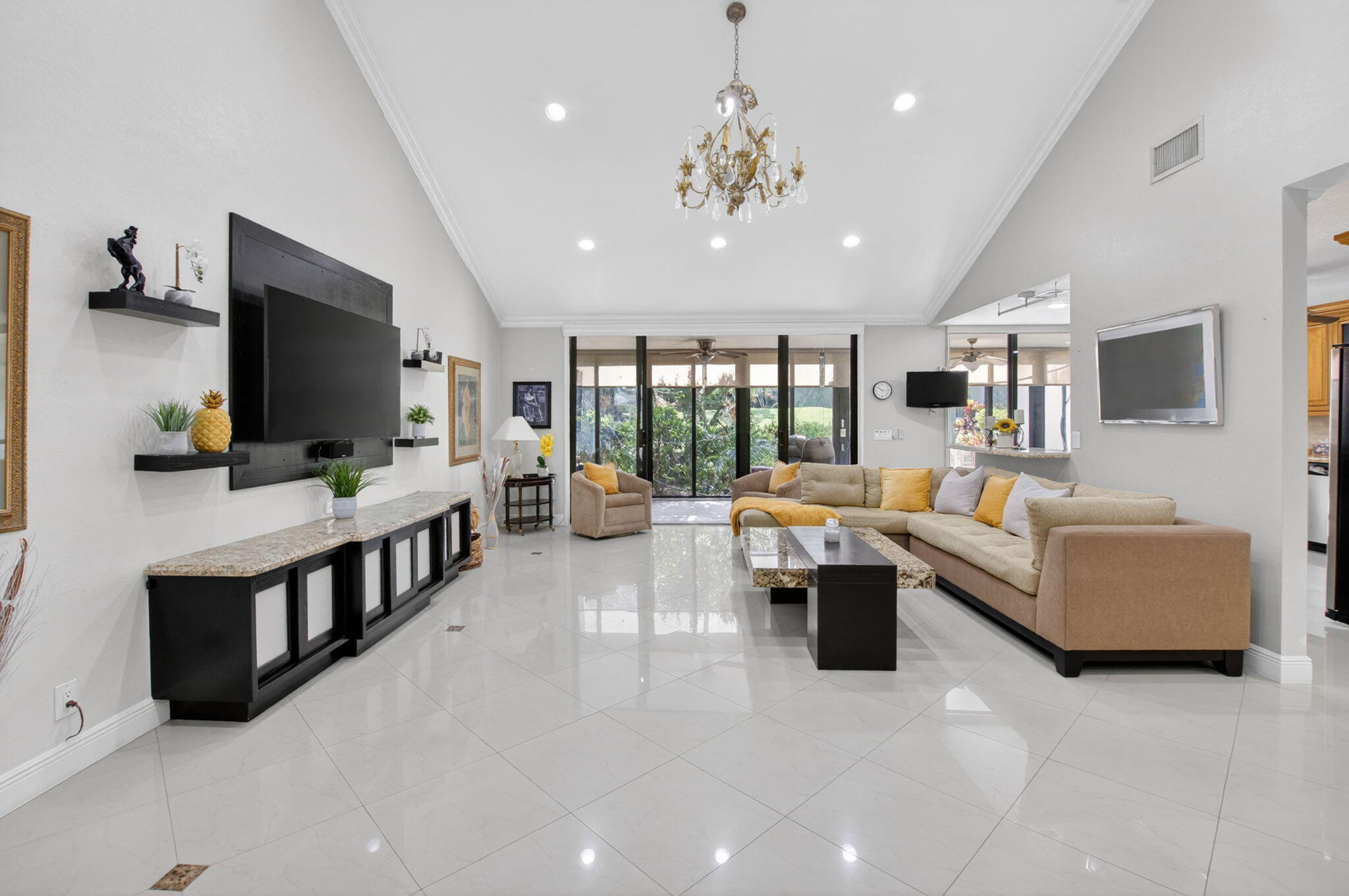 VILLAGE OF PEPPERTREE CONDO 1 - Residential