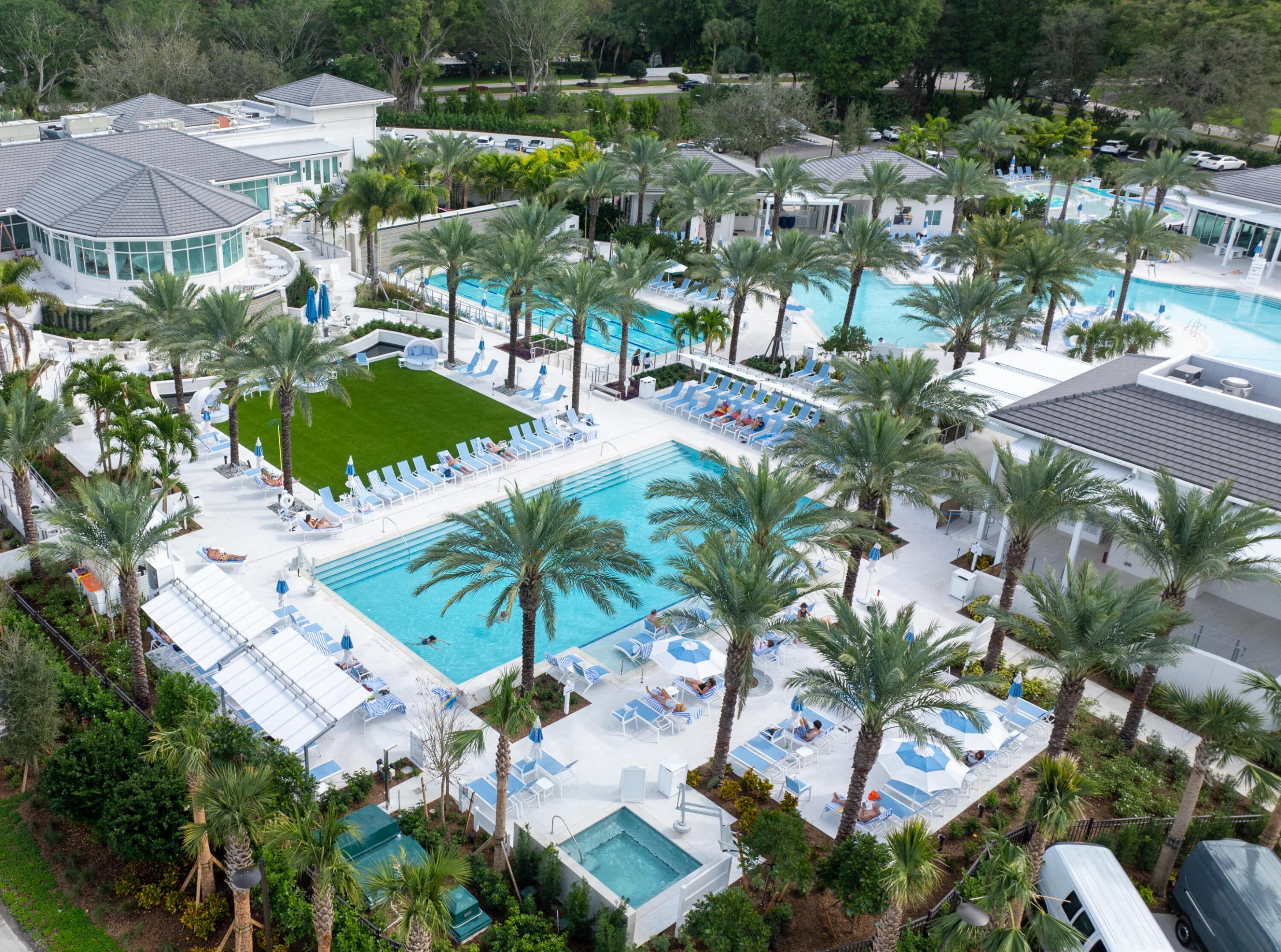 VILLAGE OF PEPPERTREE CONDO 1 - Residential