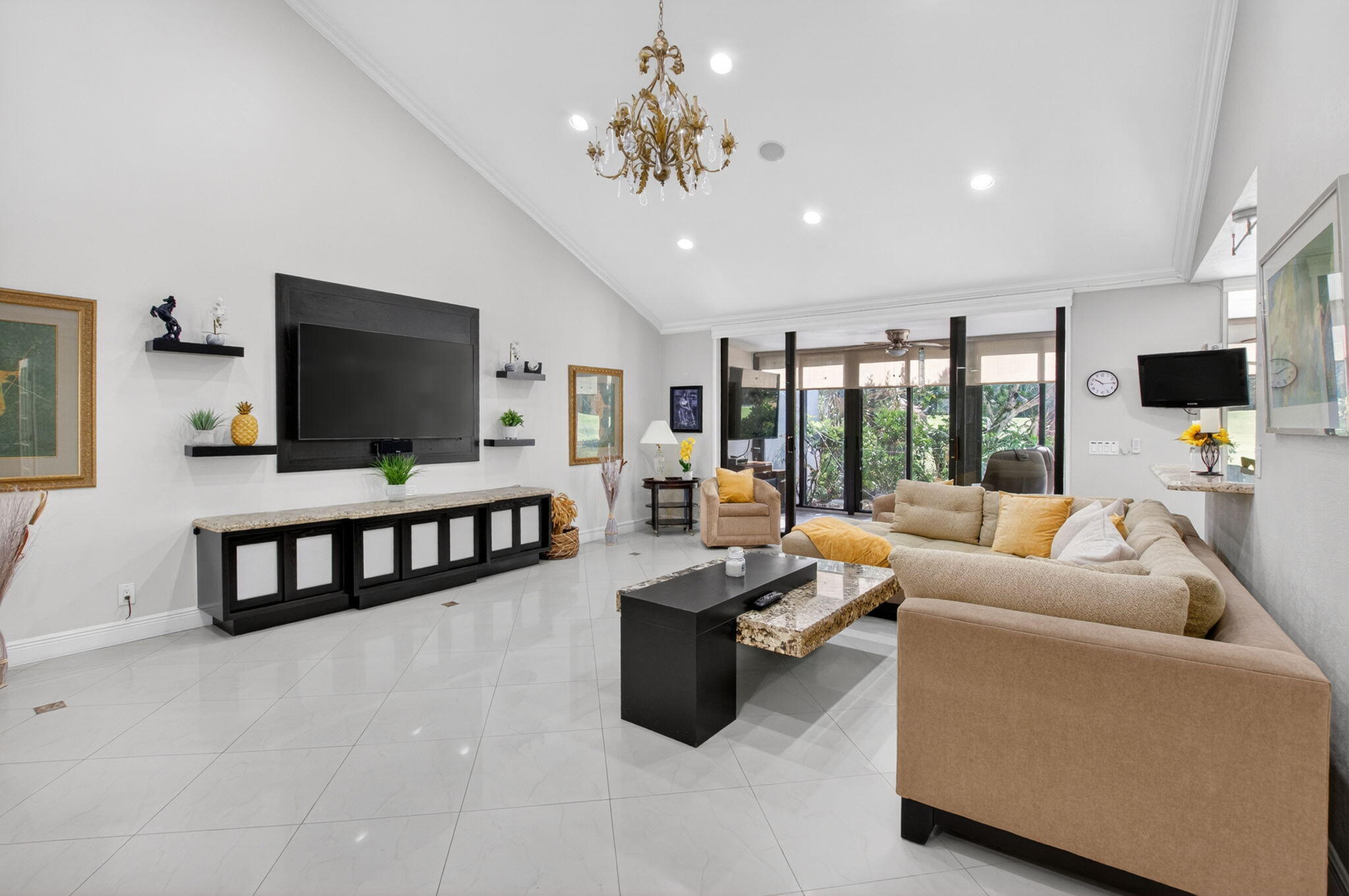 VILLAGE OF PEPPERTREE CONDO 1 - Residential