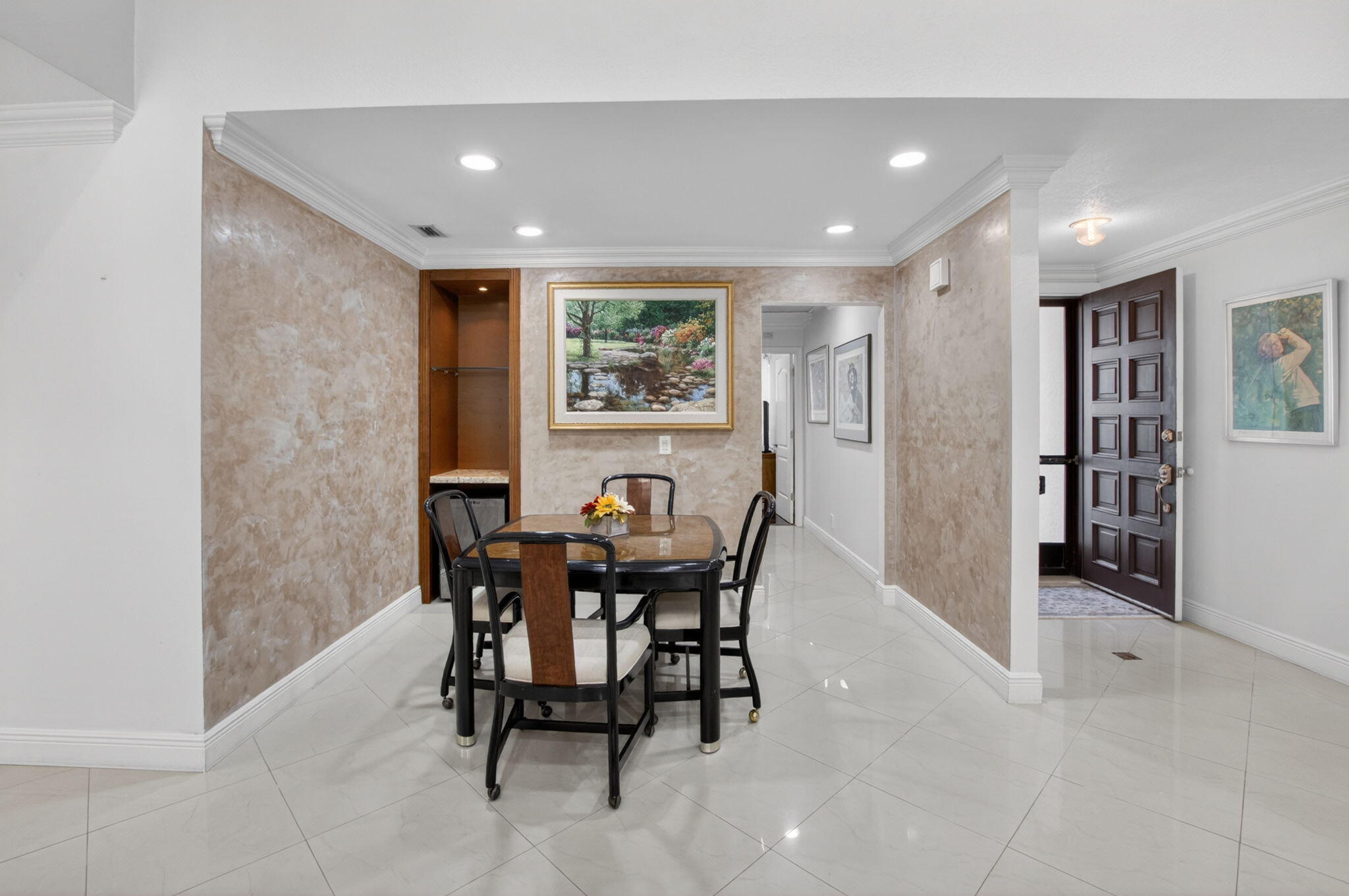 VILLAGE OF PEPPERTREE CONDO 1 - Residential