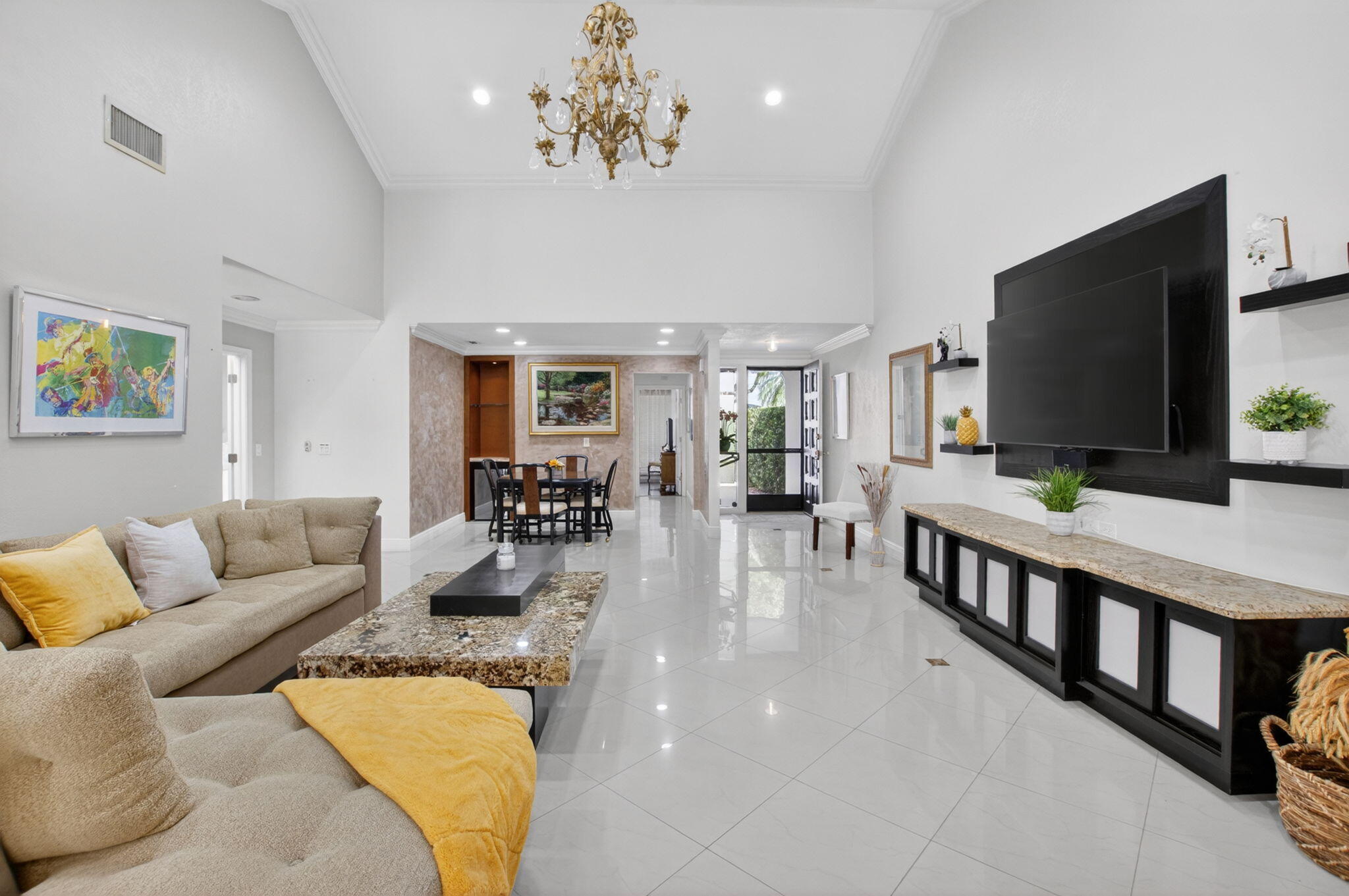 VILLAGE OF PEPPERTREE CONDO 1 - Residential