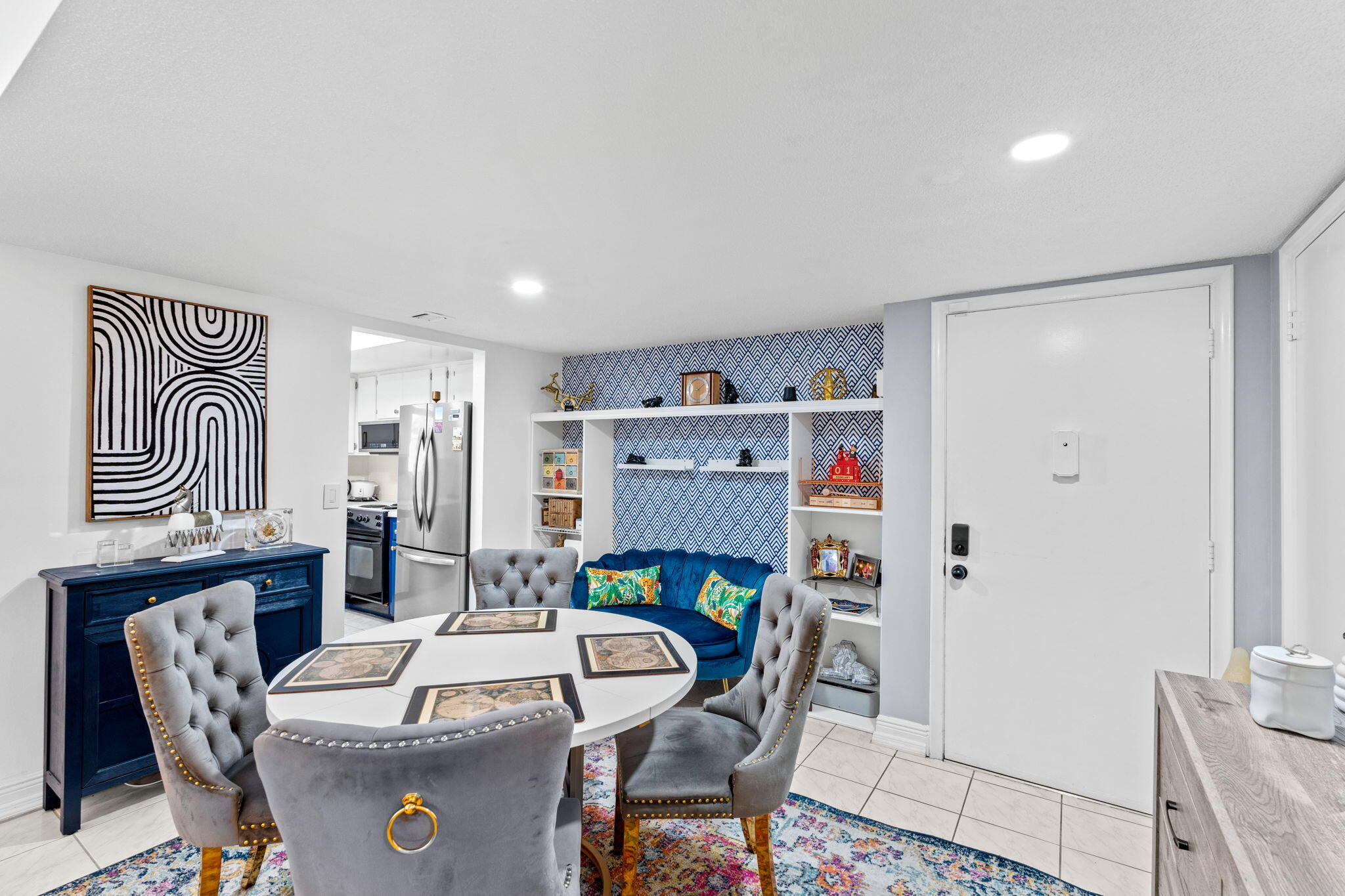 BOUNDBROOK CONDO S - Residential