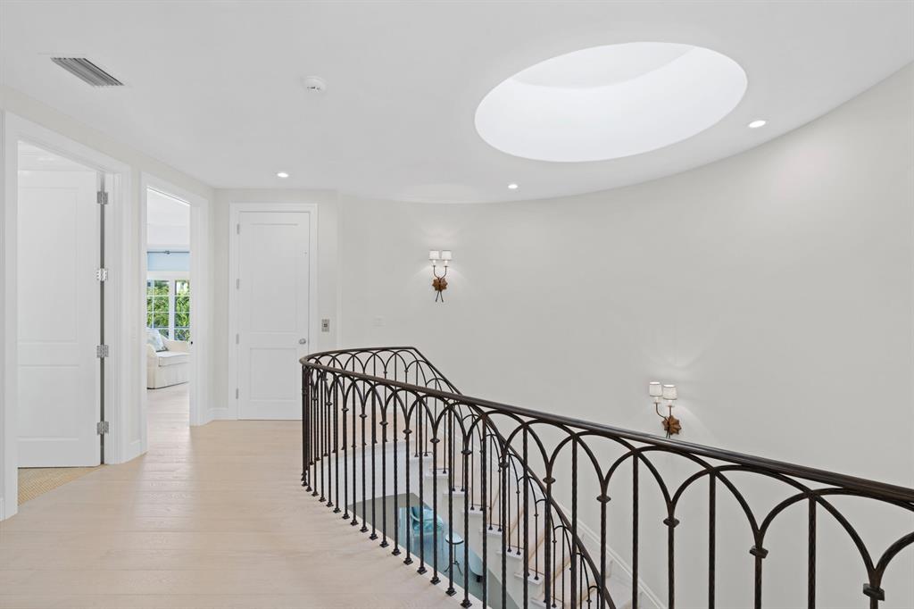 ROYAL PARK - Residential
