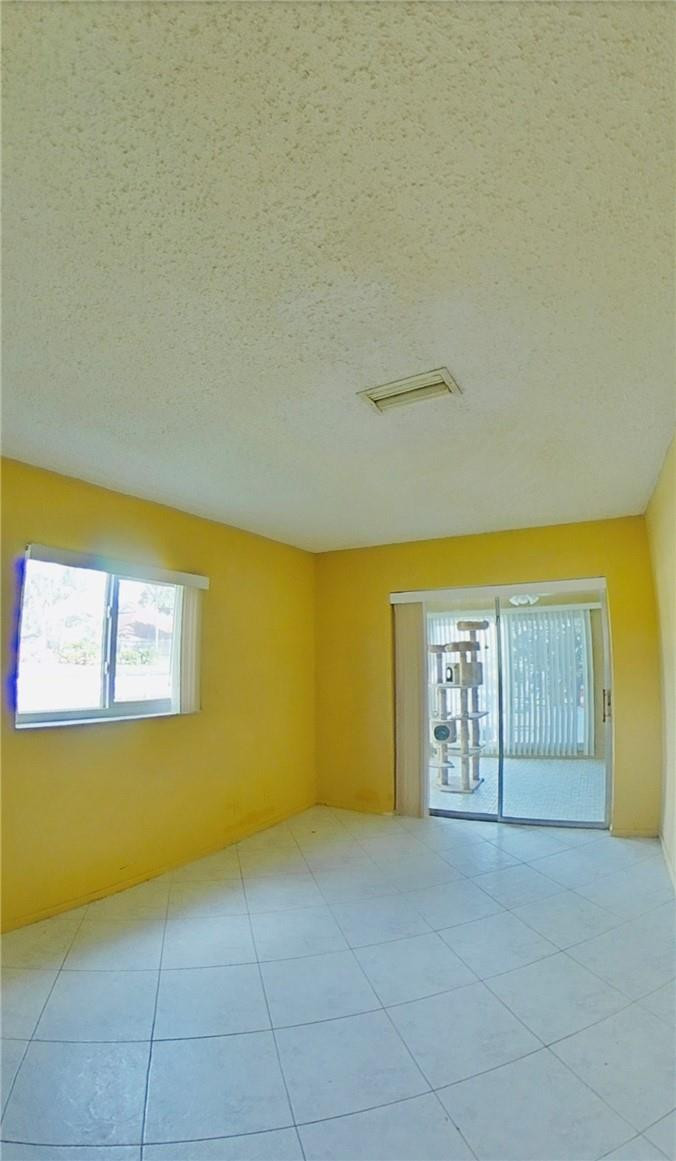 MAINLANDS OF TAMARAC LAKE - Residential