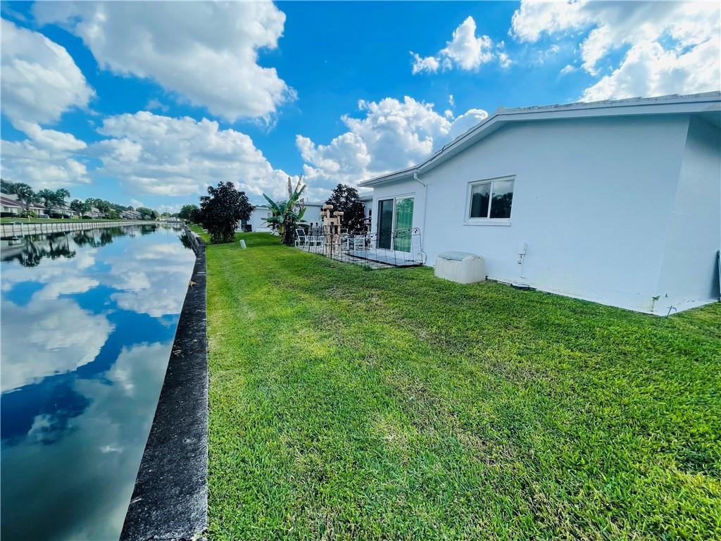 MAINLANDS OF TAMARAC LAKE - Residential