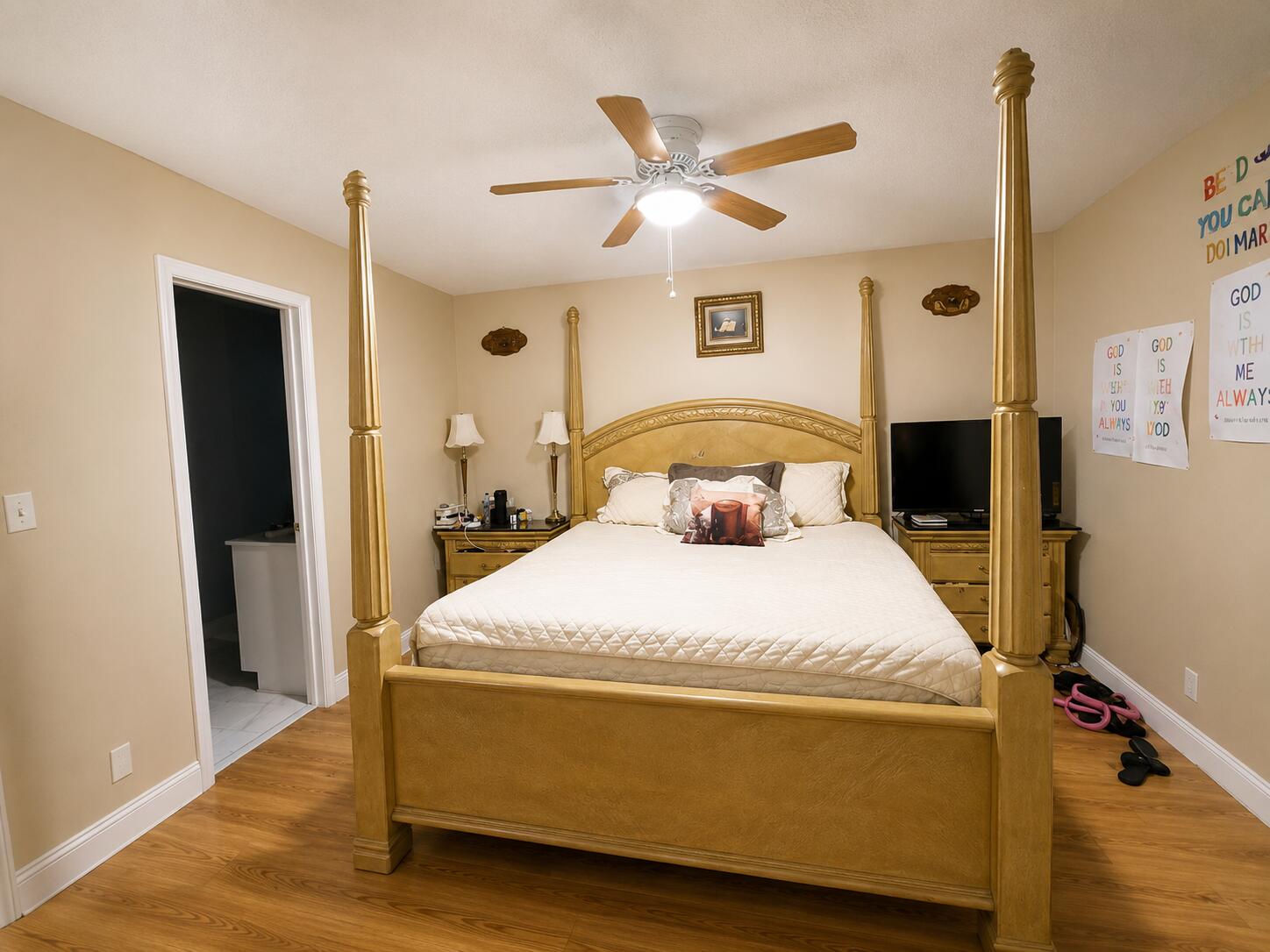WOODLAKE ISLES - Residential