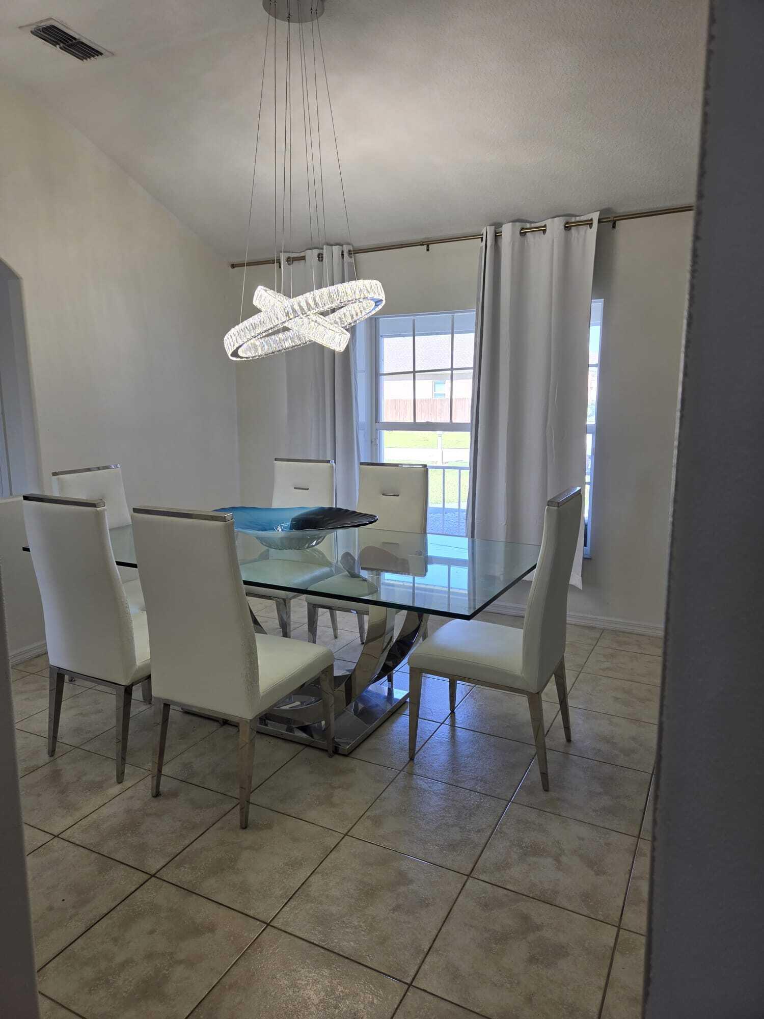 PORT ST LUCIE SECTION 19 - Residential Lease