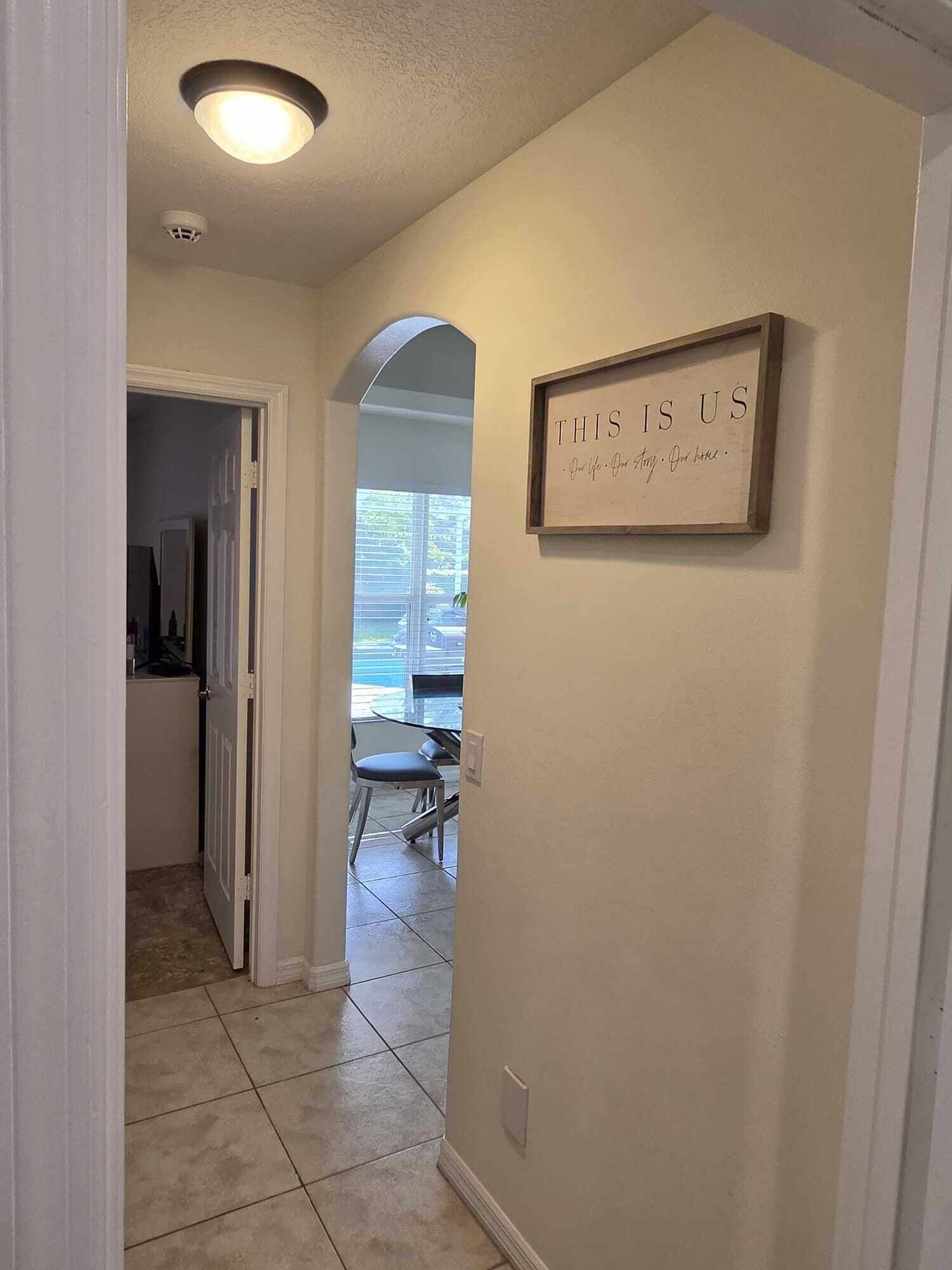PORT ST LUCIE SECTION 19 - Residential Lease