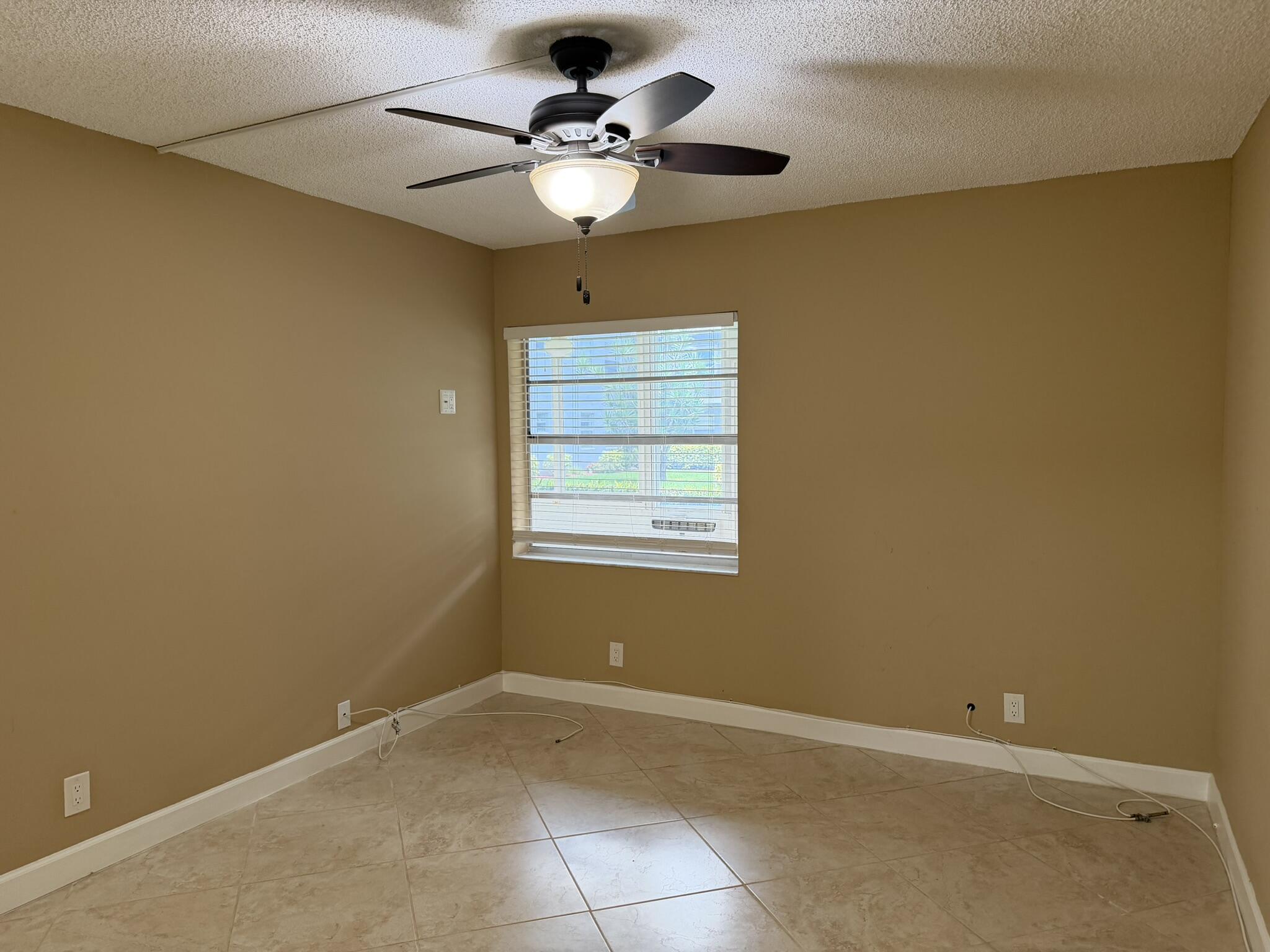 KINGS POINT BURGUNDY CONDOS - Residential Lease