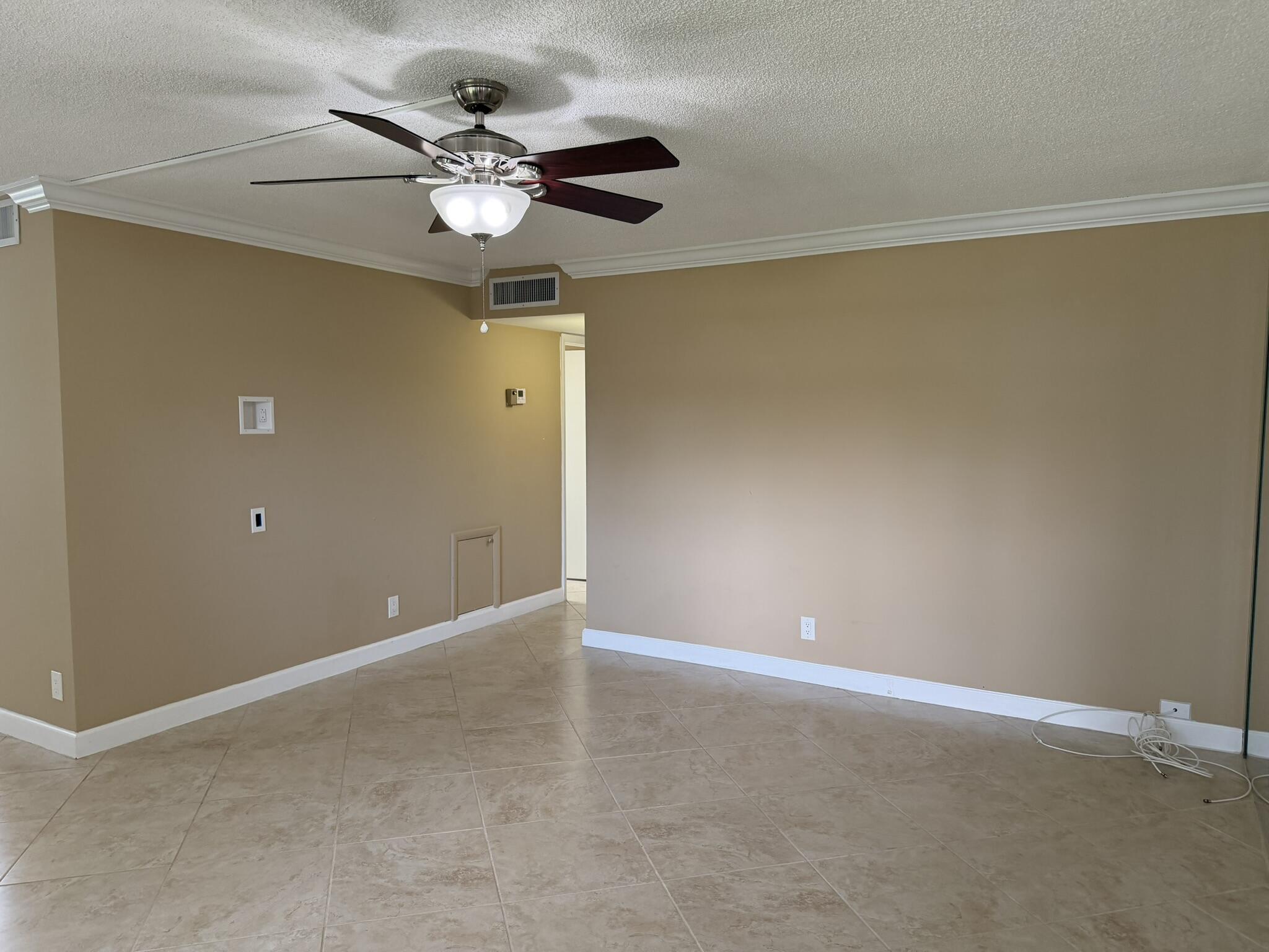 KINGS POINT BURGUNDY CONDOS - Residential Lease