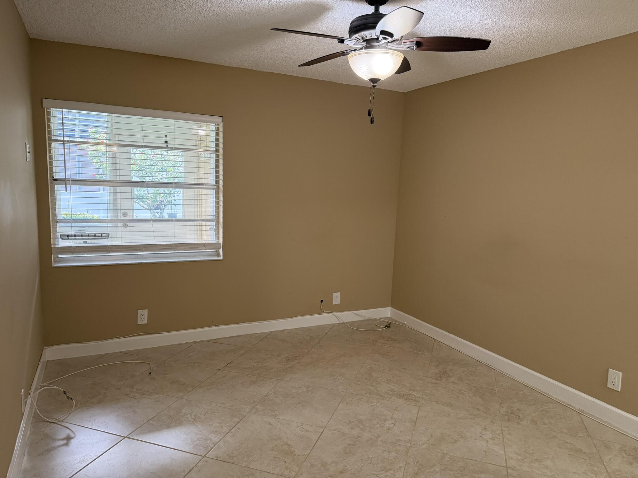 KINGS POINT BURGUNDY CONDOS - Residential Lease