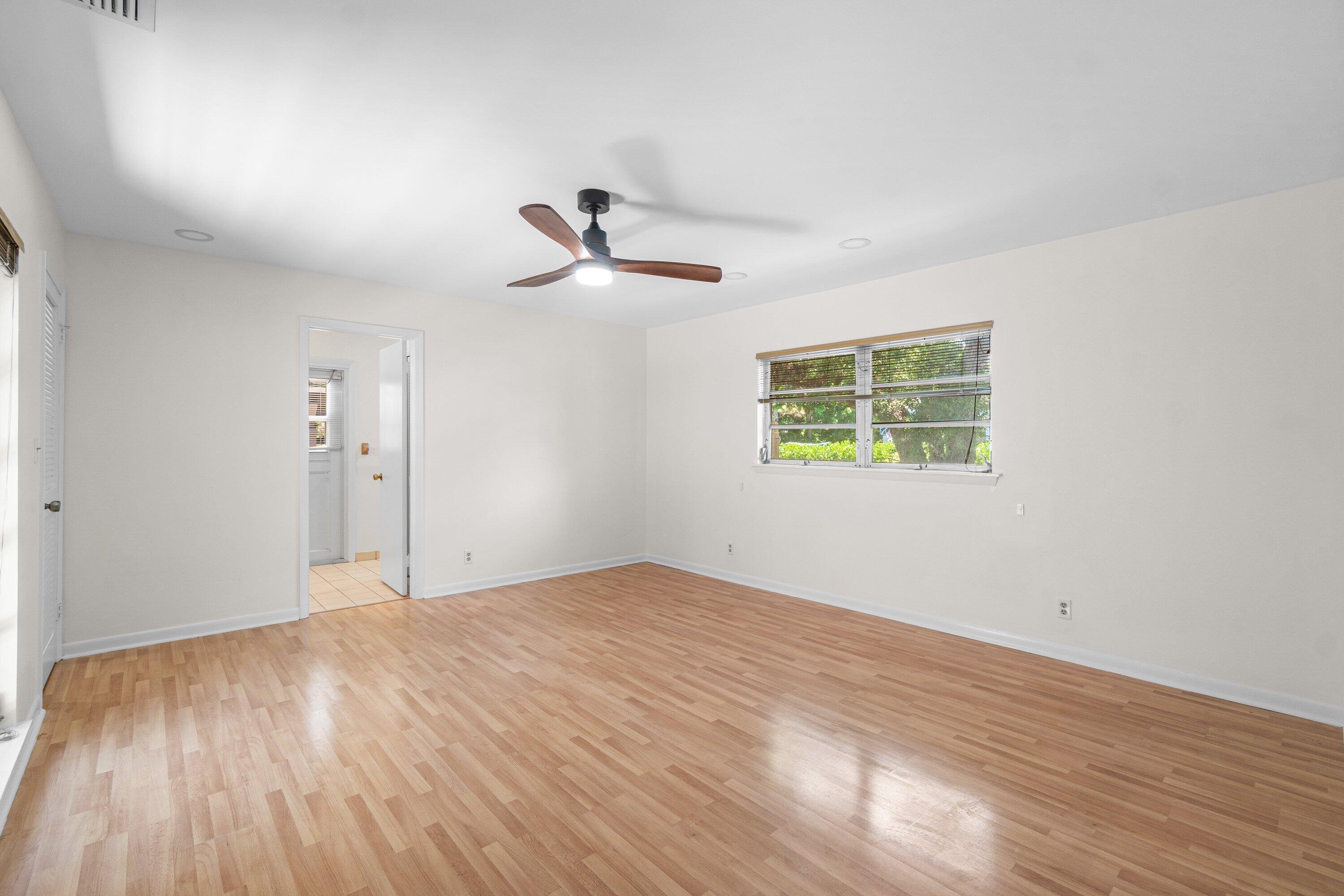 PALM BEACH FARMS - Residential Lease