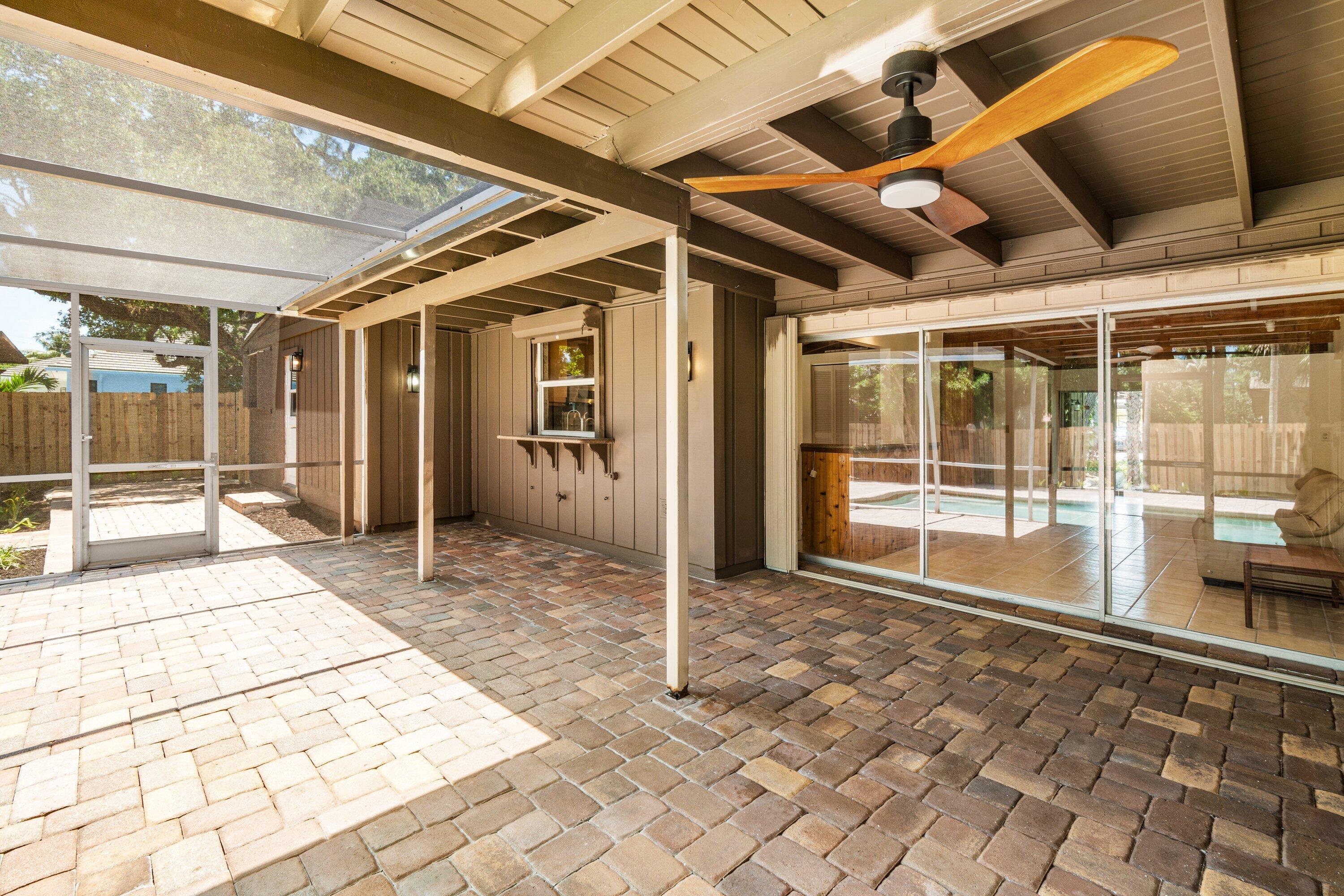PALM BEACH FARMS - Residential Lease