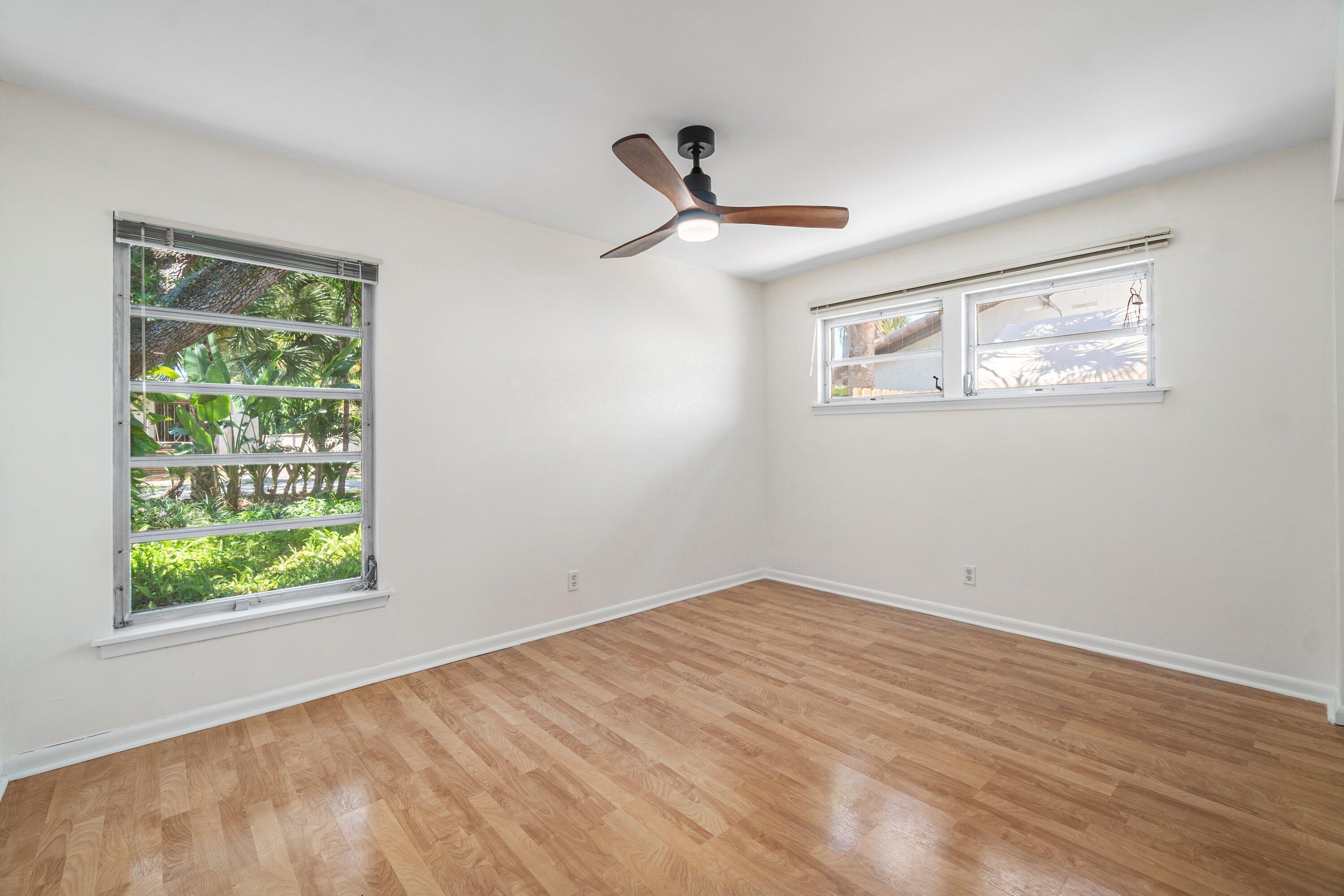 PALM BEACH FARMS - Residential Lease
