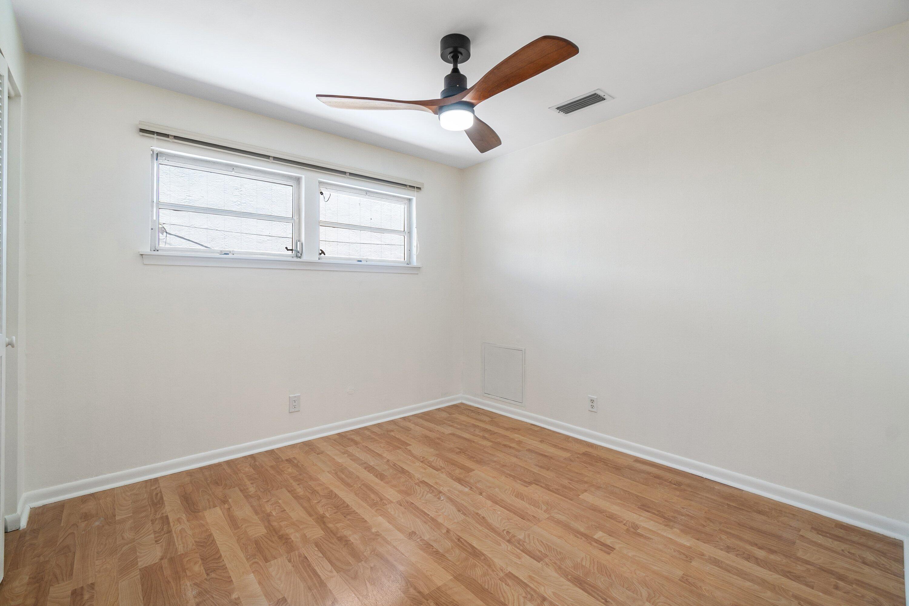 PALM BEACH FARMS - Residential Lease