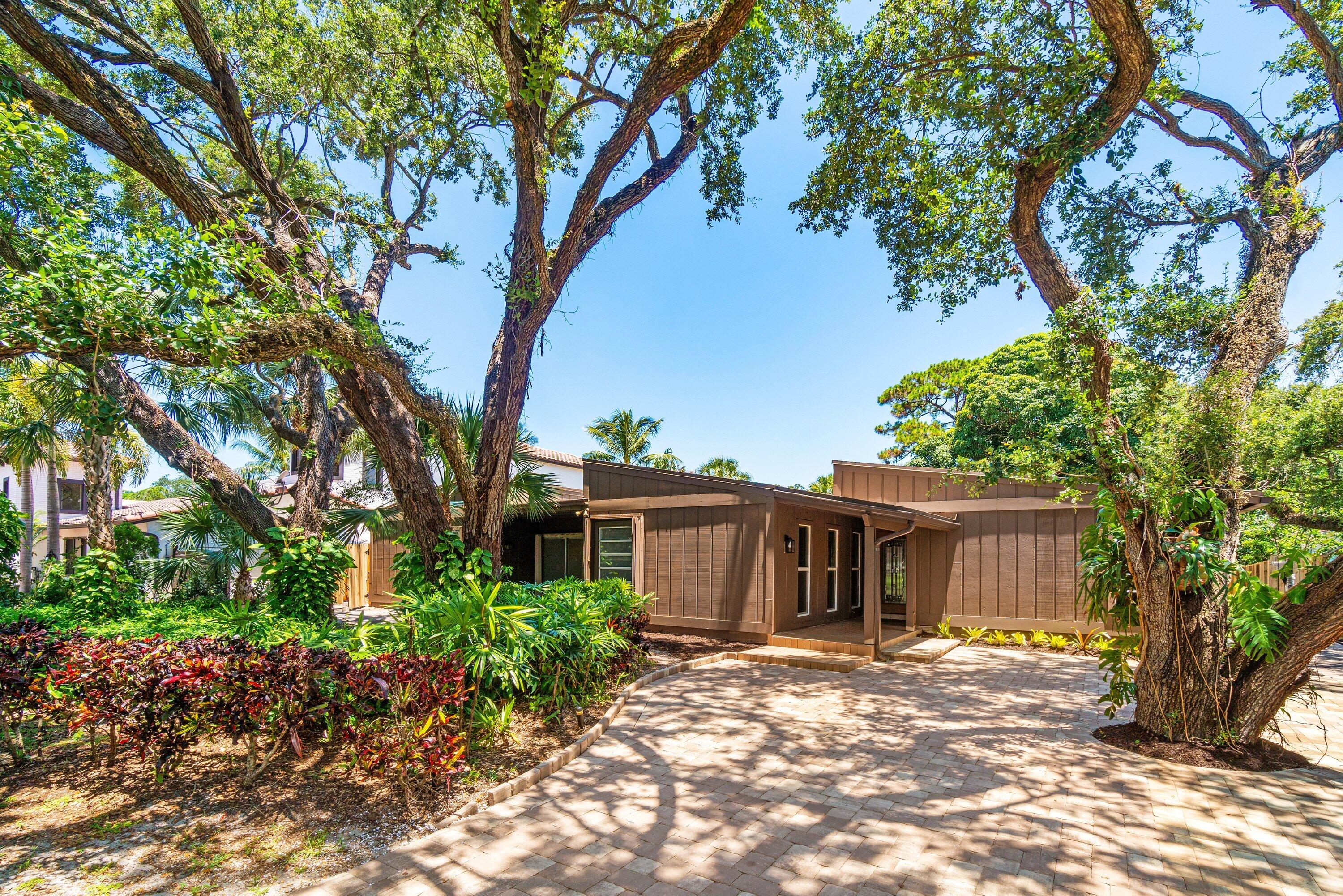 PALM BEACH FARMS - Residential Lease