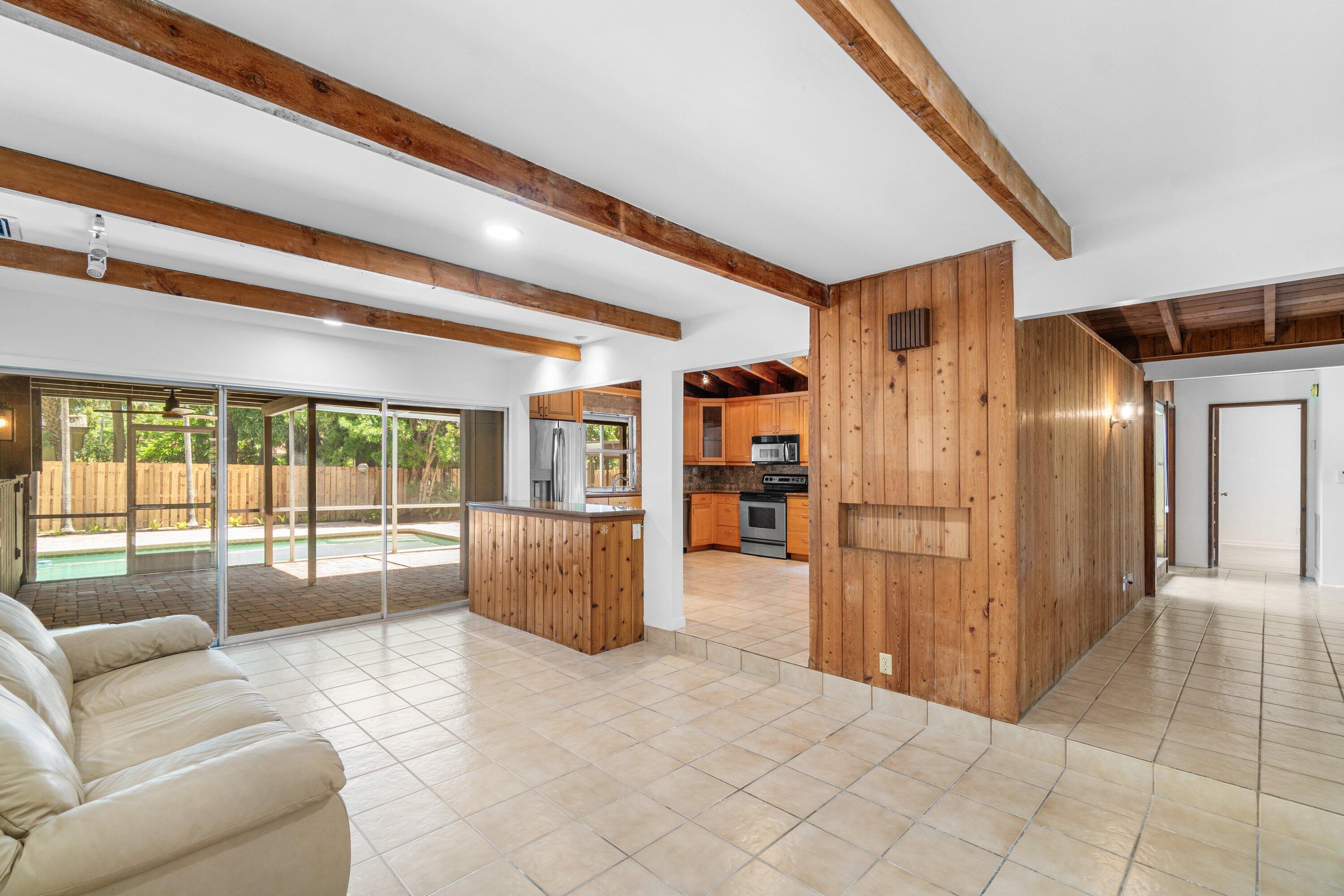 PALM BEACH FARMS - Residential Lease