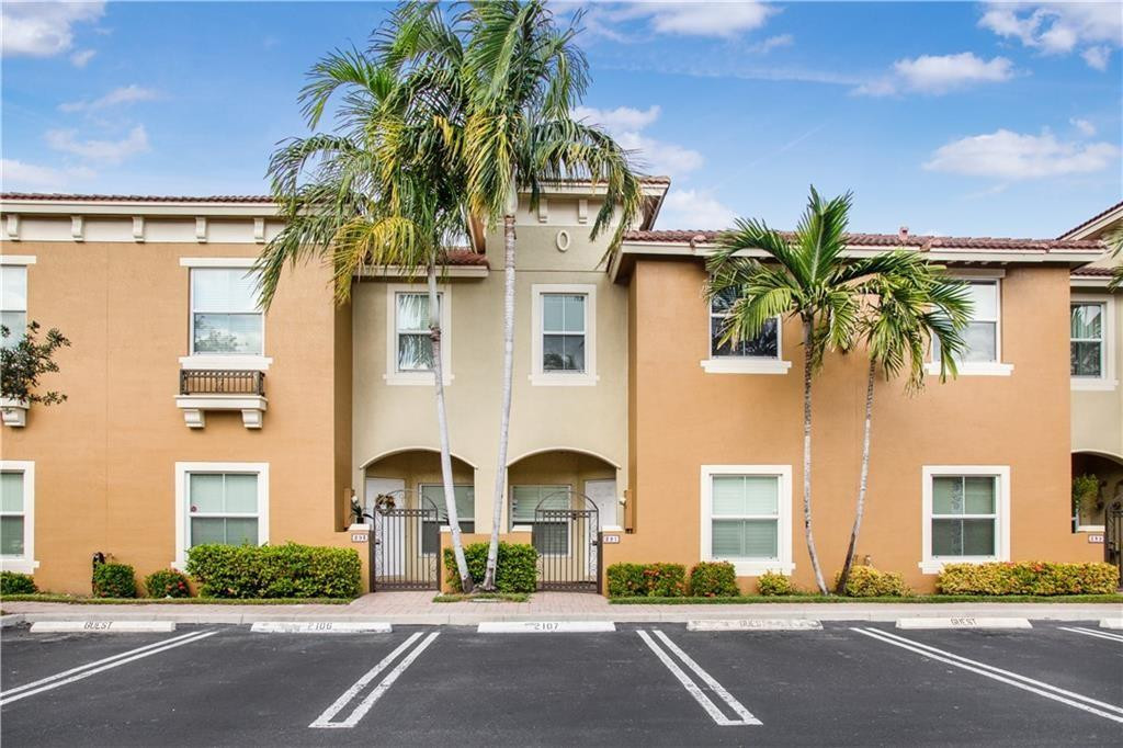 Monterey Bay - Residential Lease