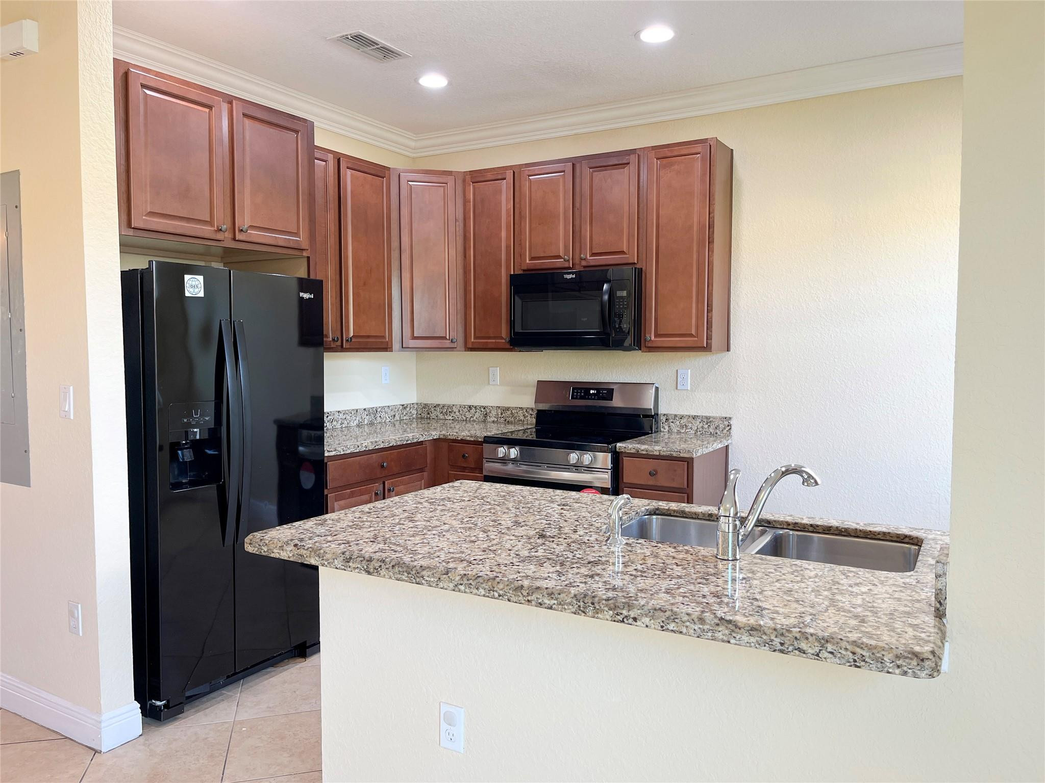 Monterey Bay - Residential Lease