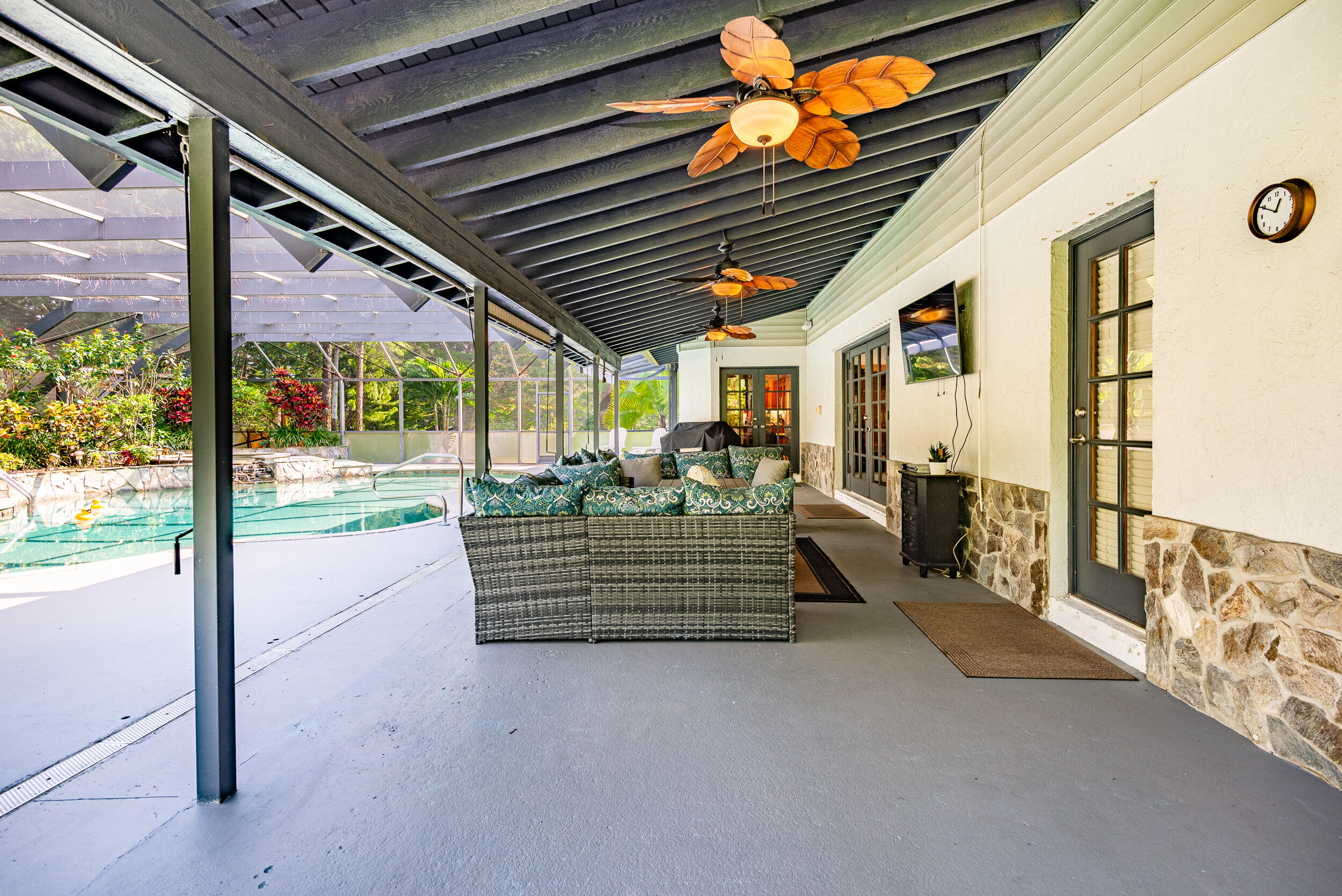 HOMELAND - Residential