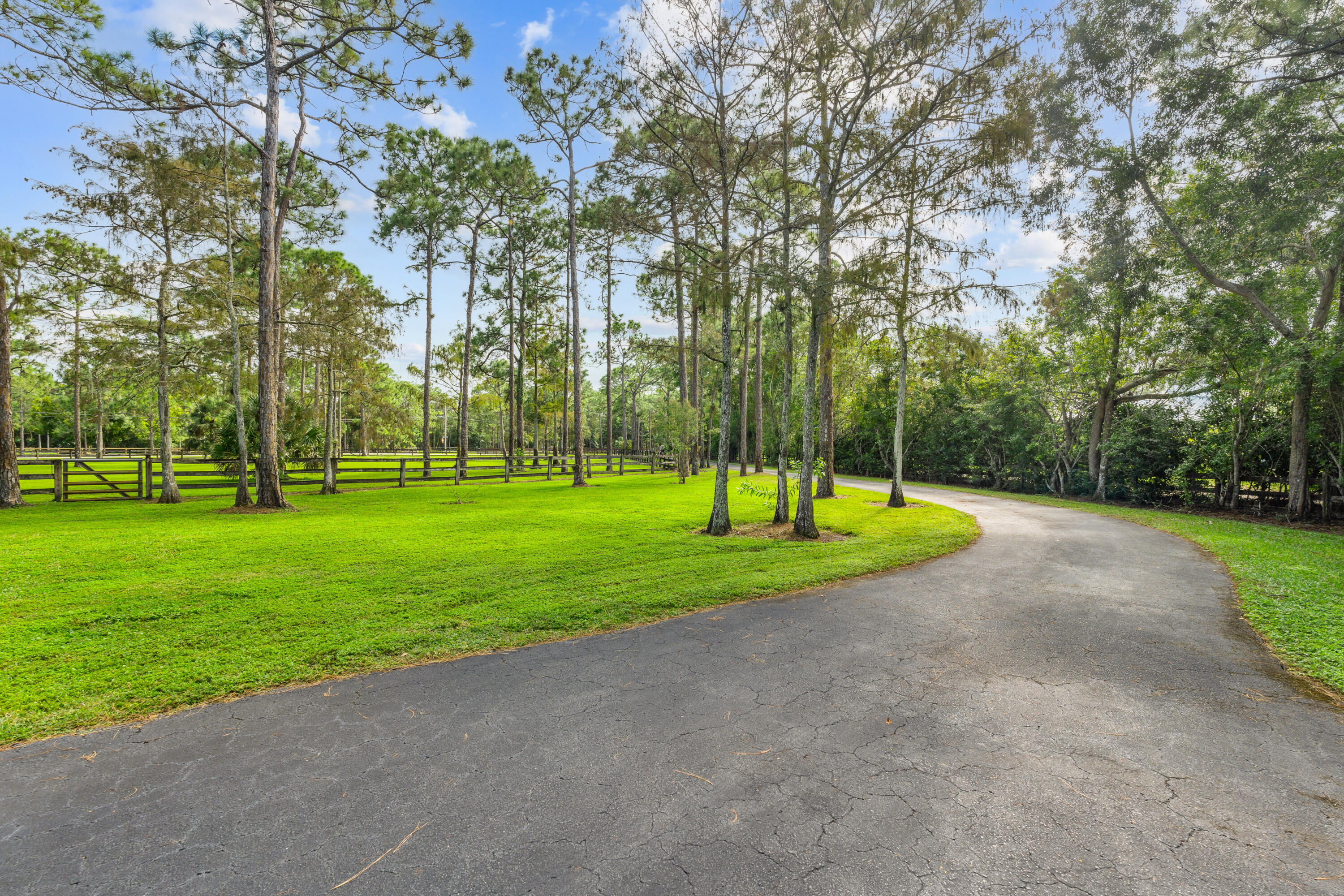 HOMELAND - Residential