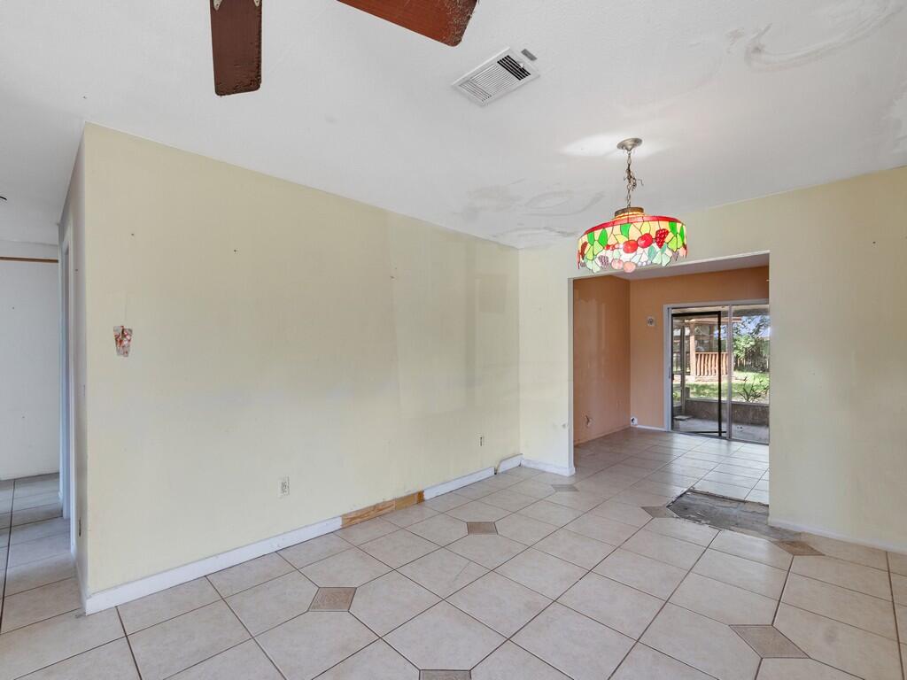 PORT MALABAR COUNTRY CLUB UNIT 8 - Residential