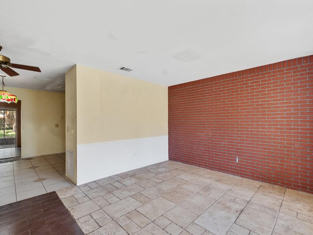 PORT MALABAR COUNTRY CLUB UNIT 8 - Residential