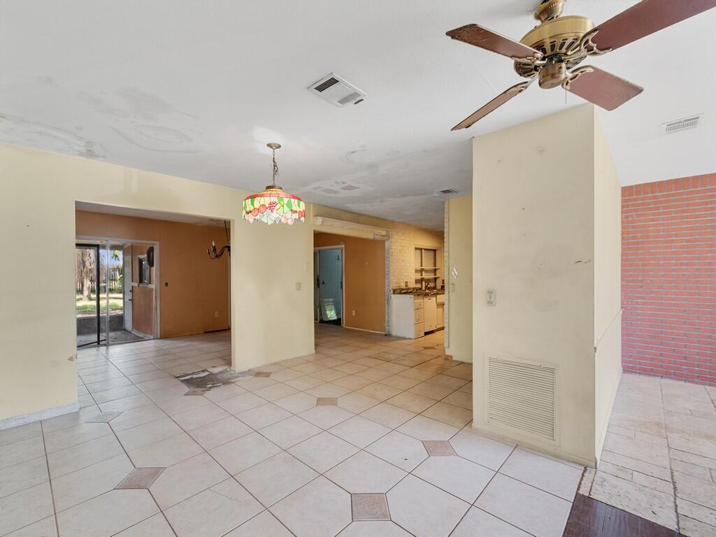 PORT MALABAR COUNTRY CLUB UNIT 8 - Residential