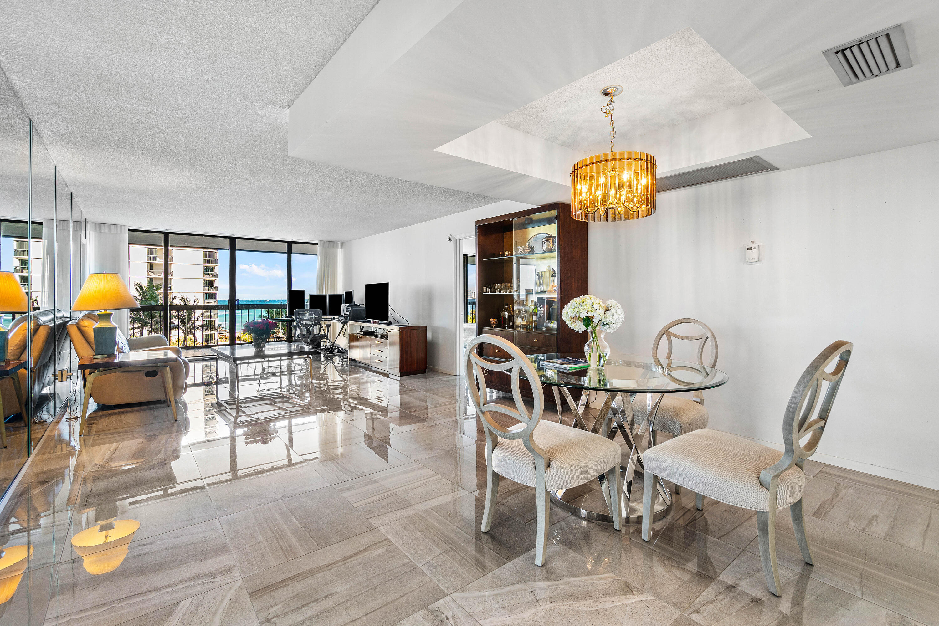 EASTPOINTE CONDO - Residential