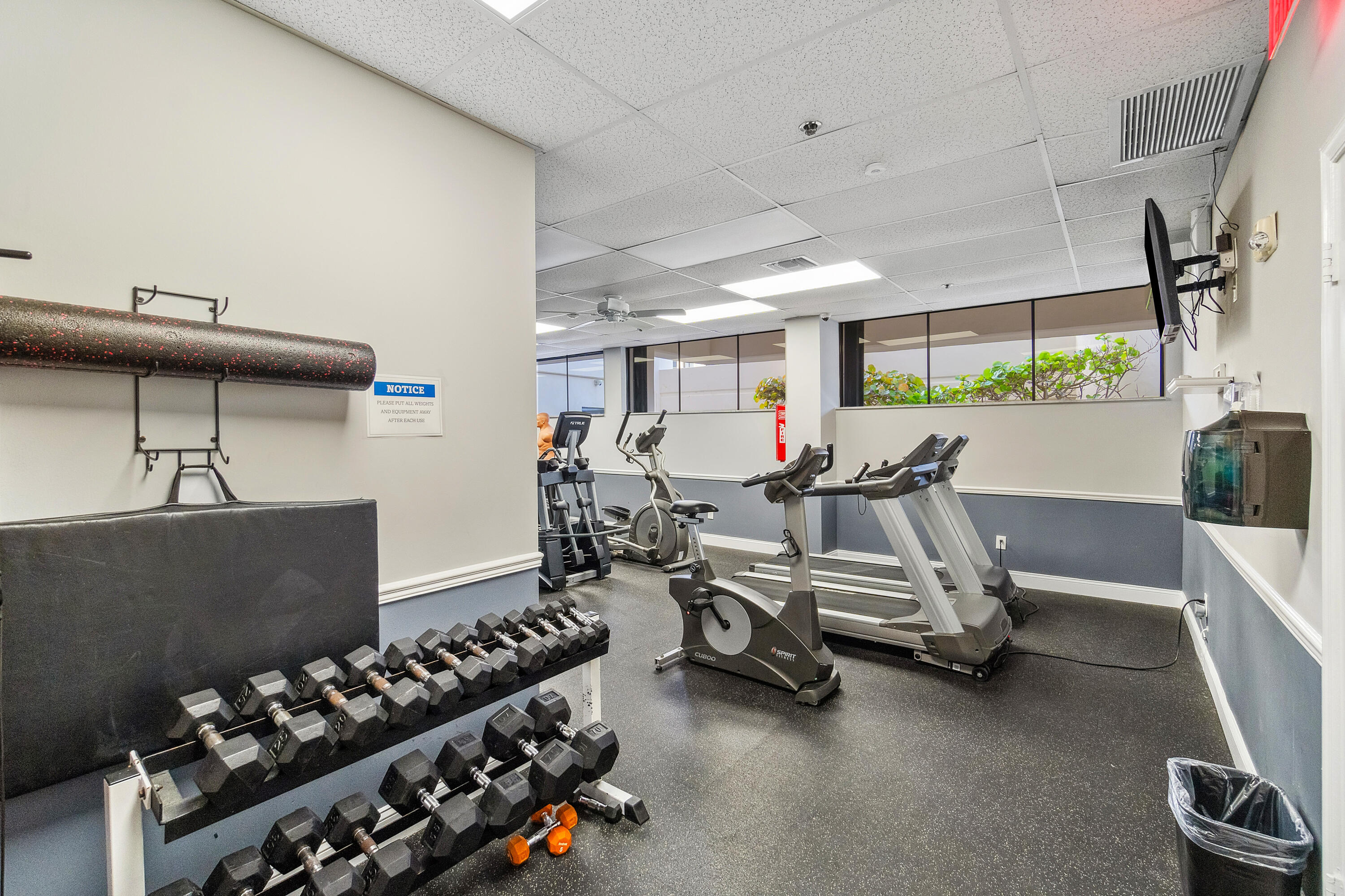 EASTPOINTE CONDO - Residential