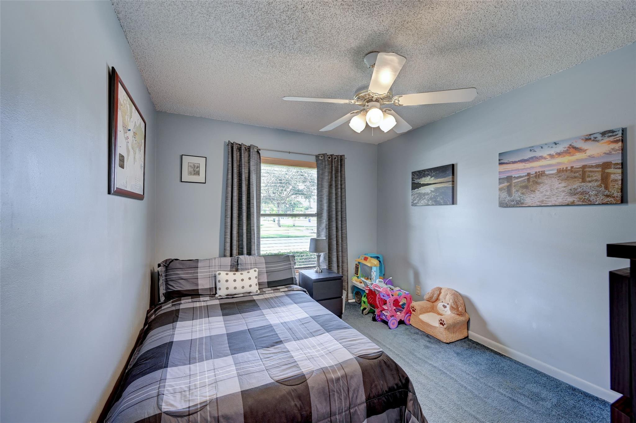 Sunflower Margate 82-38 B - Residential