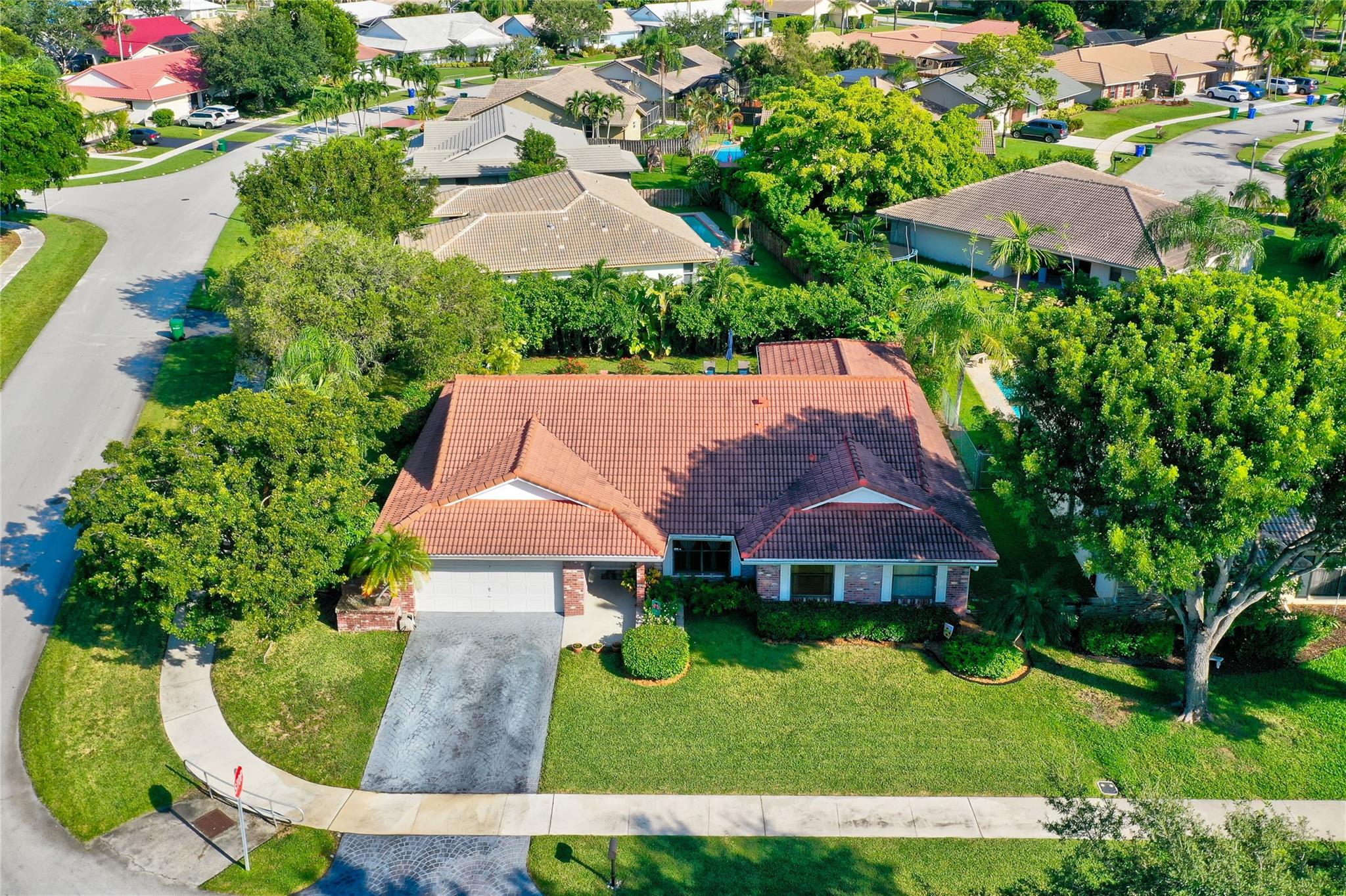 Sunflower Margate 82-38 B - Residential