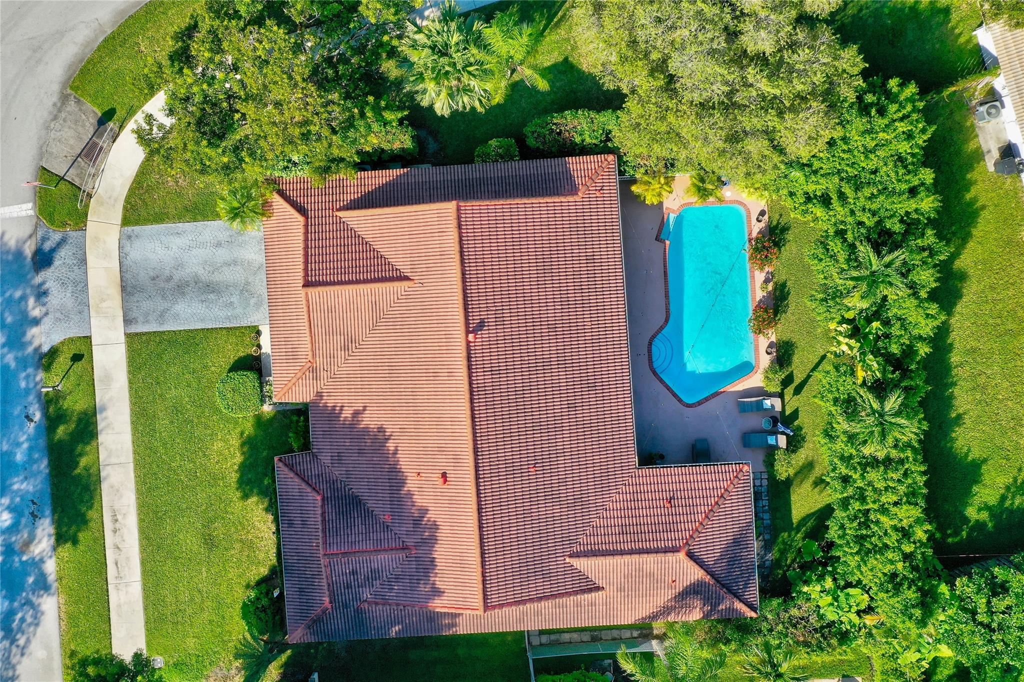 Sunflower Margate 82-38 B - Residential