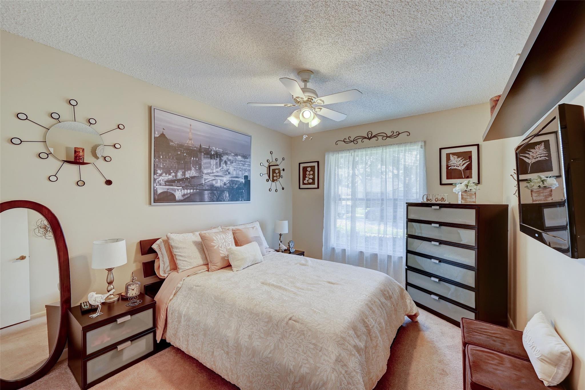 Sunflower Margate 82-38 B - Residential