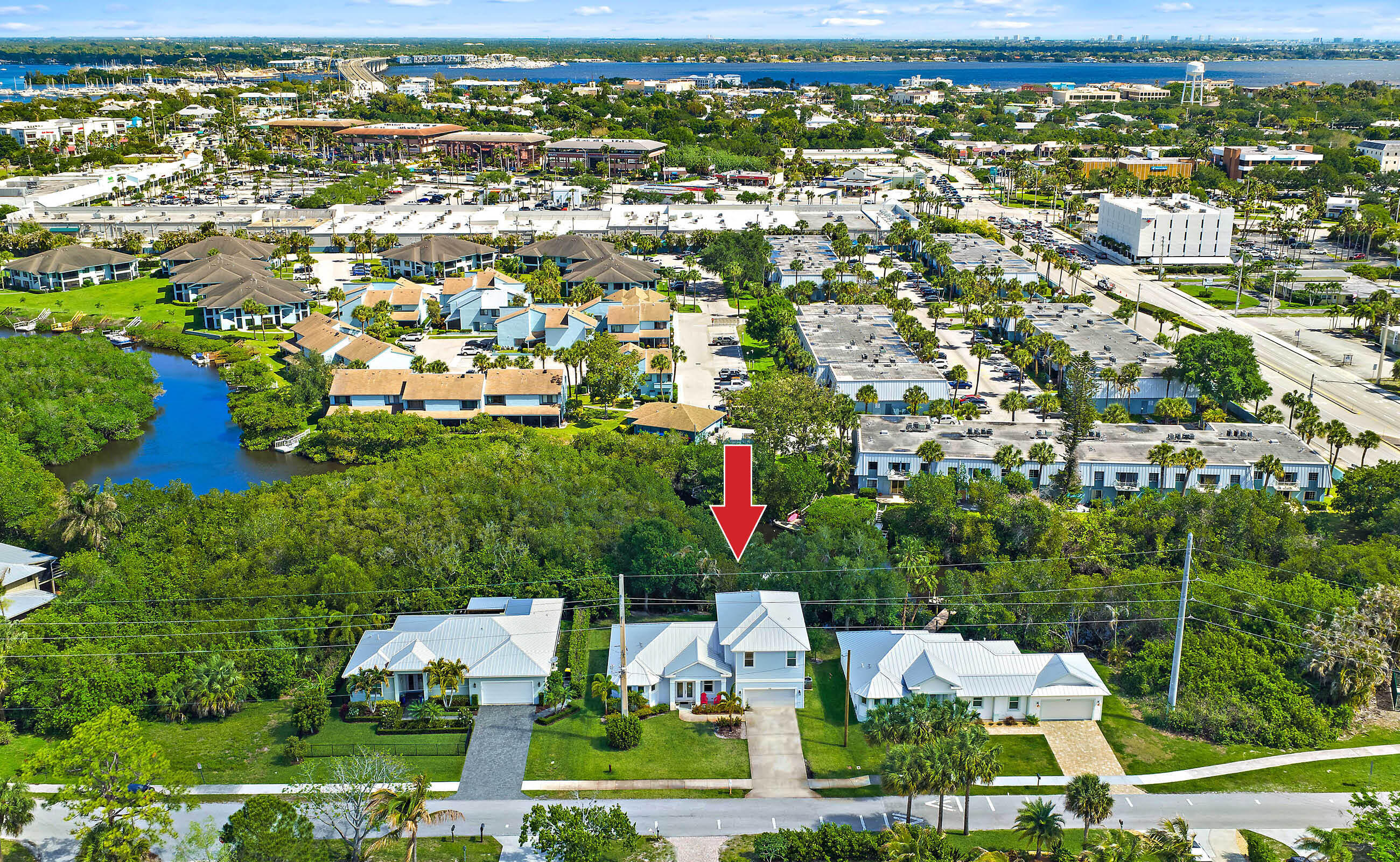 INDIAN GROVES - Residential