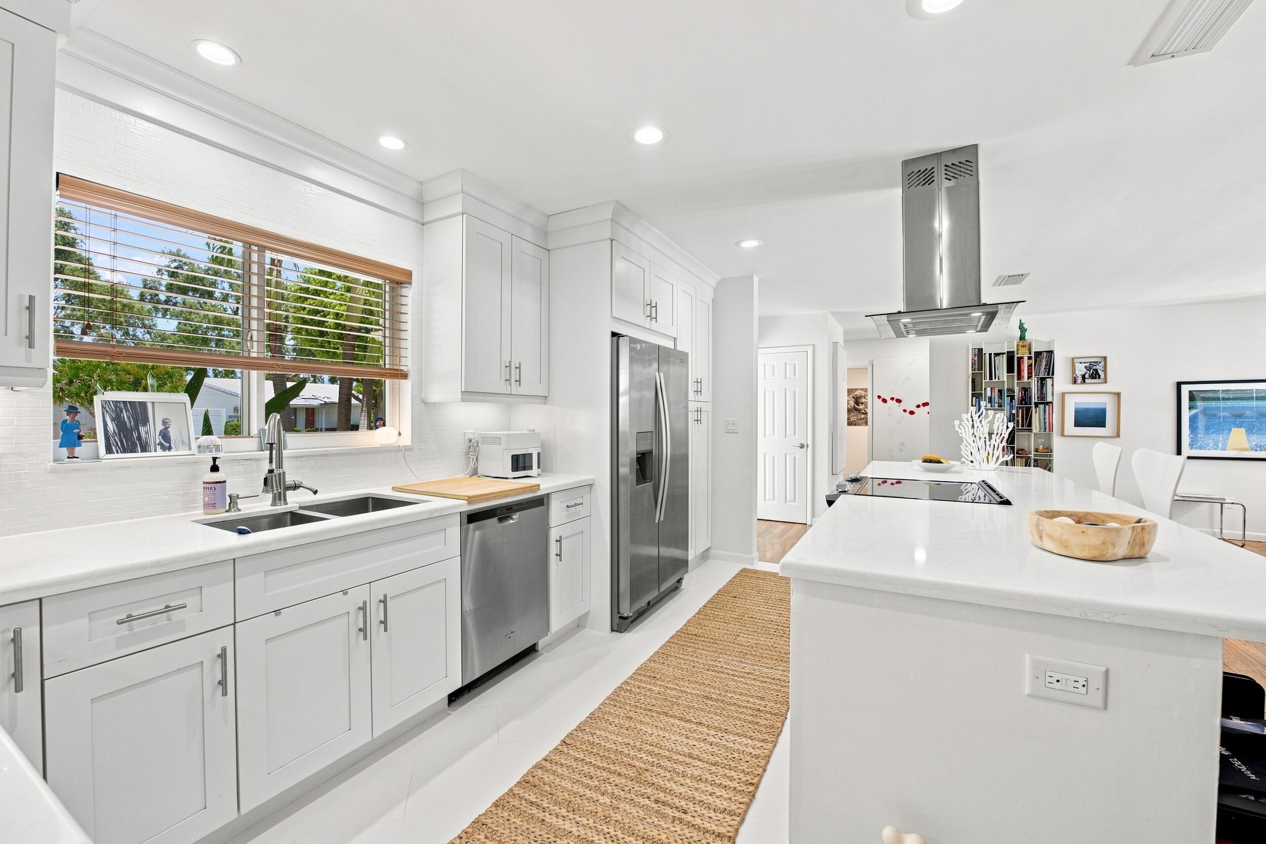 BOCA RATON SQUARE UNIT 8 - Residential