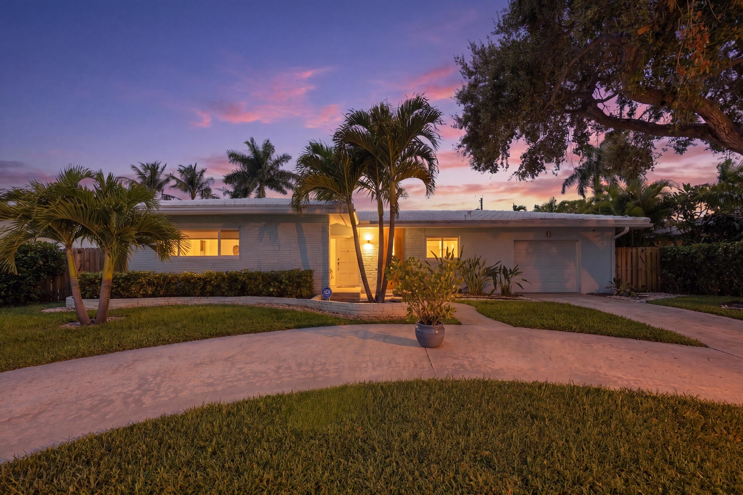 BOCA RATON SQUARE UNIT 8 - Residential