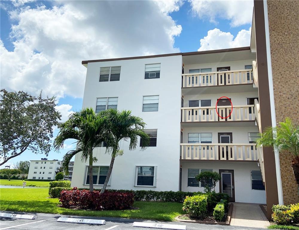 2 Bedroom / 1.5 Bathroom, 3rd floor unit in the Desirable section of Guildford located in building B just across from the pool – Impact Glass for all exterior windows.  Ready to make it your own!!  Patio has magnificent lake view. Unit is being sold Furnished and in AS IS Condition.  Community amenities include internet and WiFi, Water, Century Village resort-living, fitness center, Indoor and outdoor swimming pools, live shows, movies, billiard room, buses, classes, bingo, card rooms, tennis, close to shopping and restaurants. This is a 55 plus community!!!