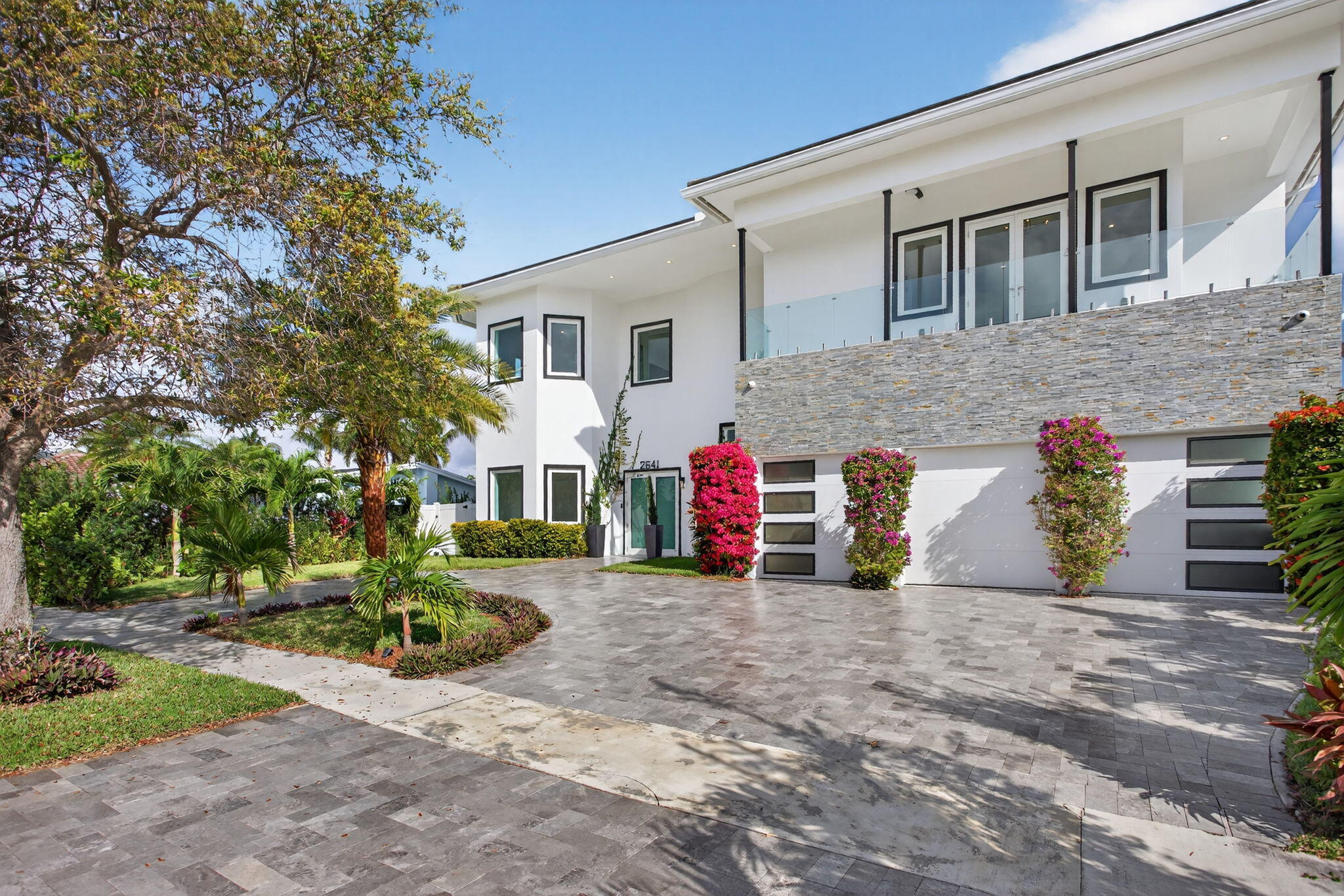 Coral Key Villas - Residential