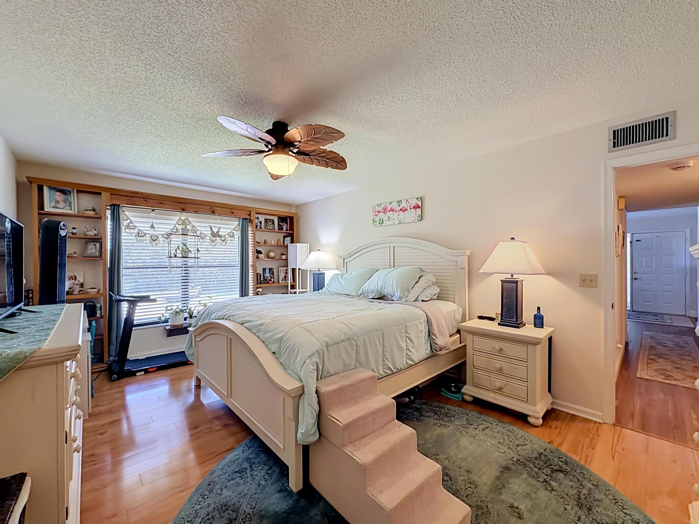 Gardens At Poppleton Creek Condo - Residential