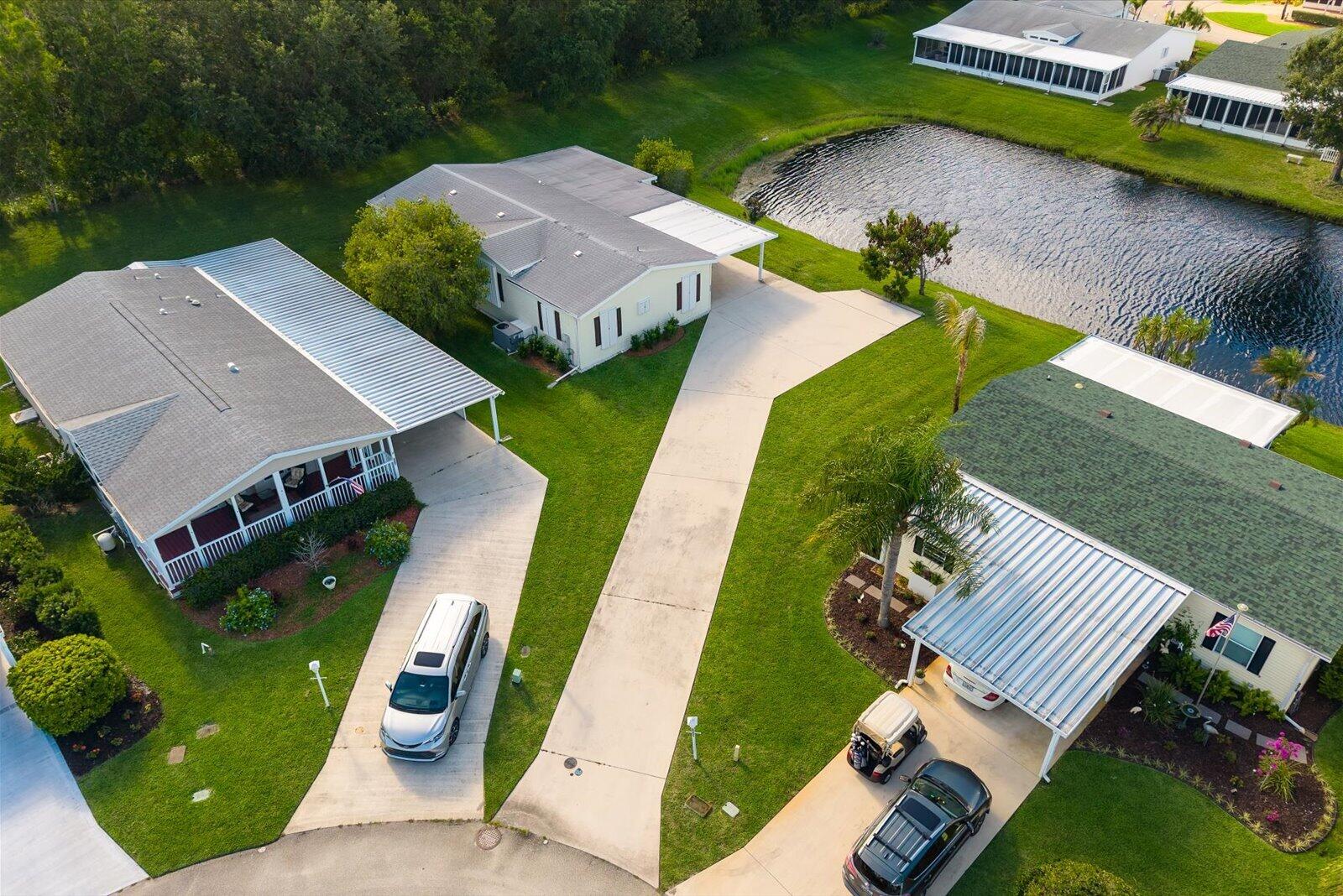 THE LINKS AT SAVANNA CLUB, 1ST REPLAT - Residential