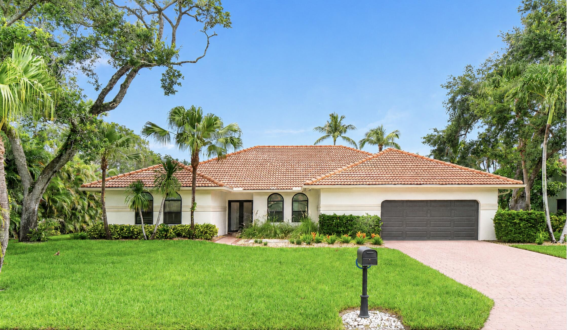 Welcome to this stunning waterfront single-family residence in prestigious Oakmont, Delray Beach. This beautiful, newly re- designed home features 3 bedrooms and 4.5 bathrooms across 2,498 sq ft of living space, and features everything today's sophisticated buyer wants including a stunning professionally designed kitchen elevated to the next level with custom cabinetry, Jenn Aire appliances including a gas five burner stove and built-in refrigerator and dishwasher.  Soaring ceilings with oversized impact slider doors give the home volume and allow stunning pool and water views. Additionally, there are large bedrooms with in-suite baths, a powder room, a cabana bath, and a full house generator. Take drive down Germantown Road and you will see whey this area is one of Delray's hidden gems. A quiet piece of paradise right in the middle of town, this property presents an exceptional opportunity to embrace a waterfront lifestyle while enjoying the vibrant Delray Beach area.