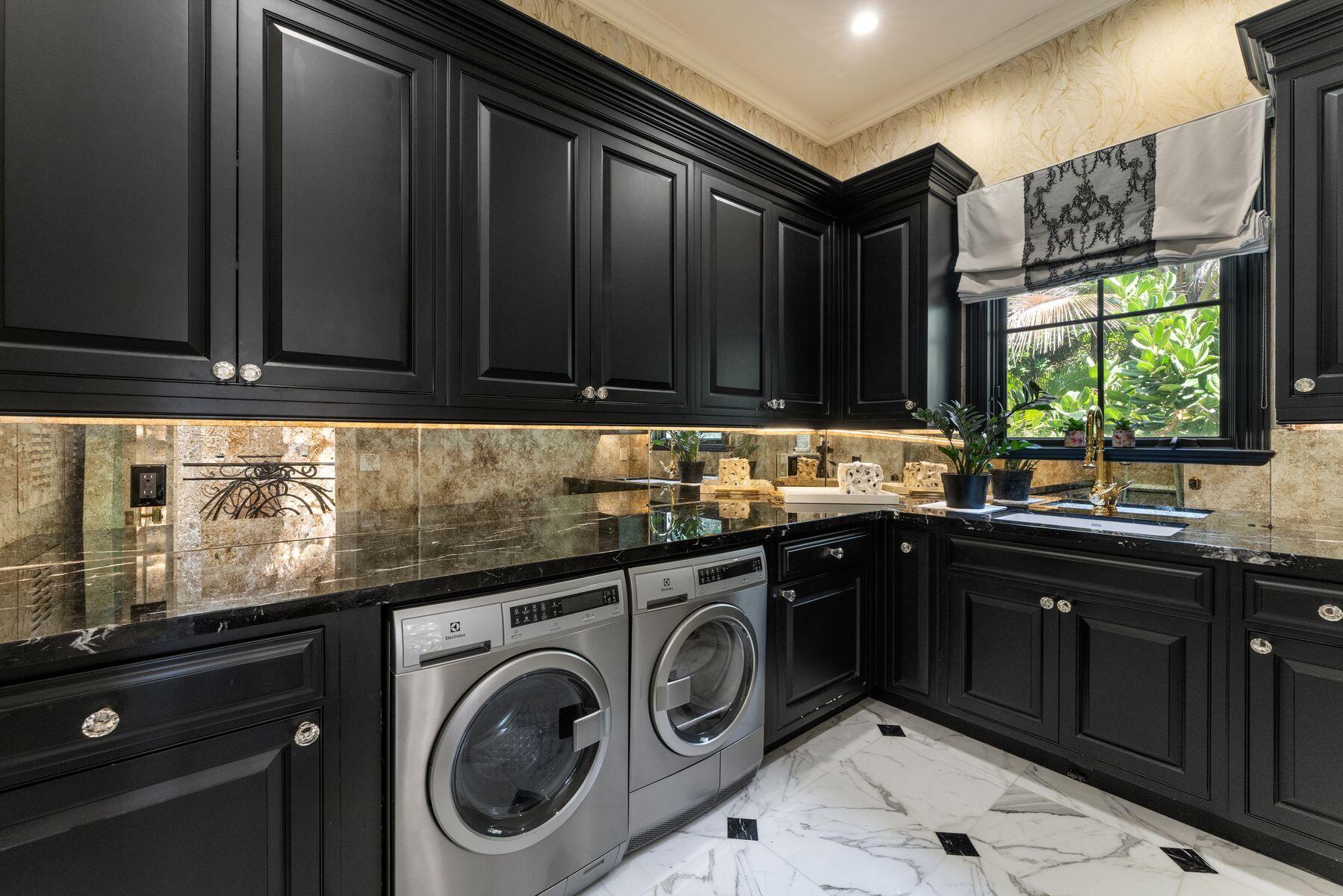 HILLSBORO MILE - Residential