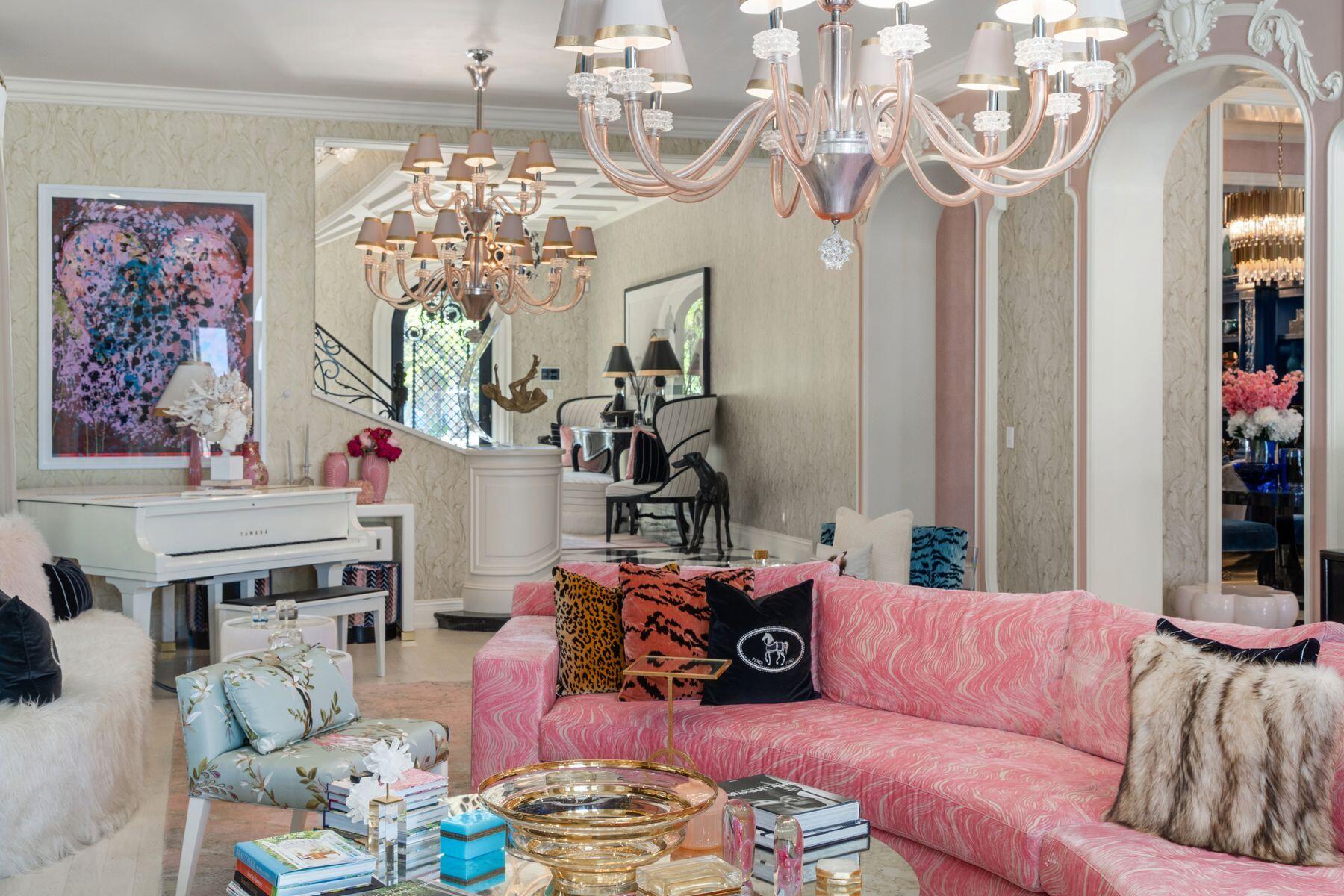 HILLSBORO MILE - Residential