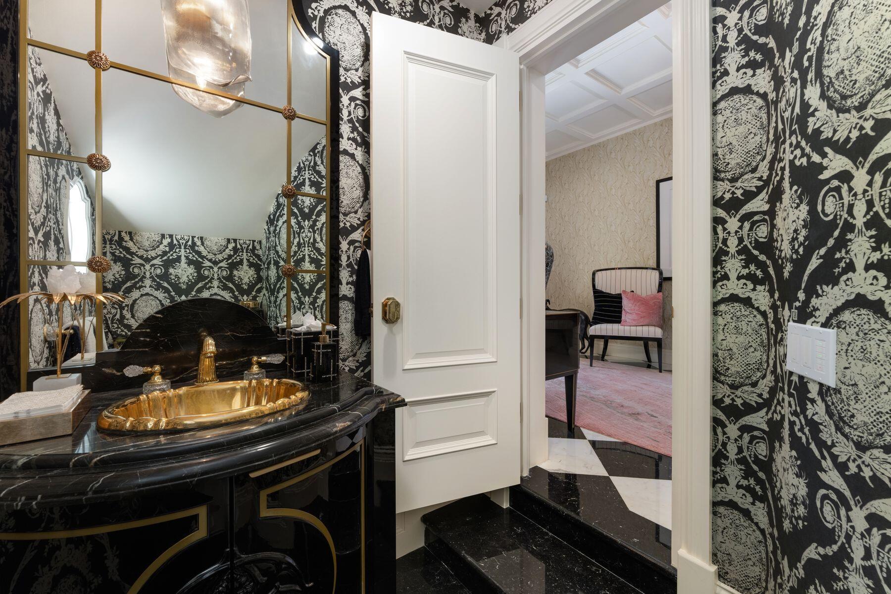 HILLSBORO MILE - Residential