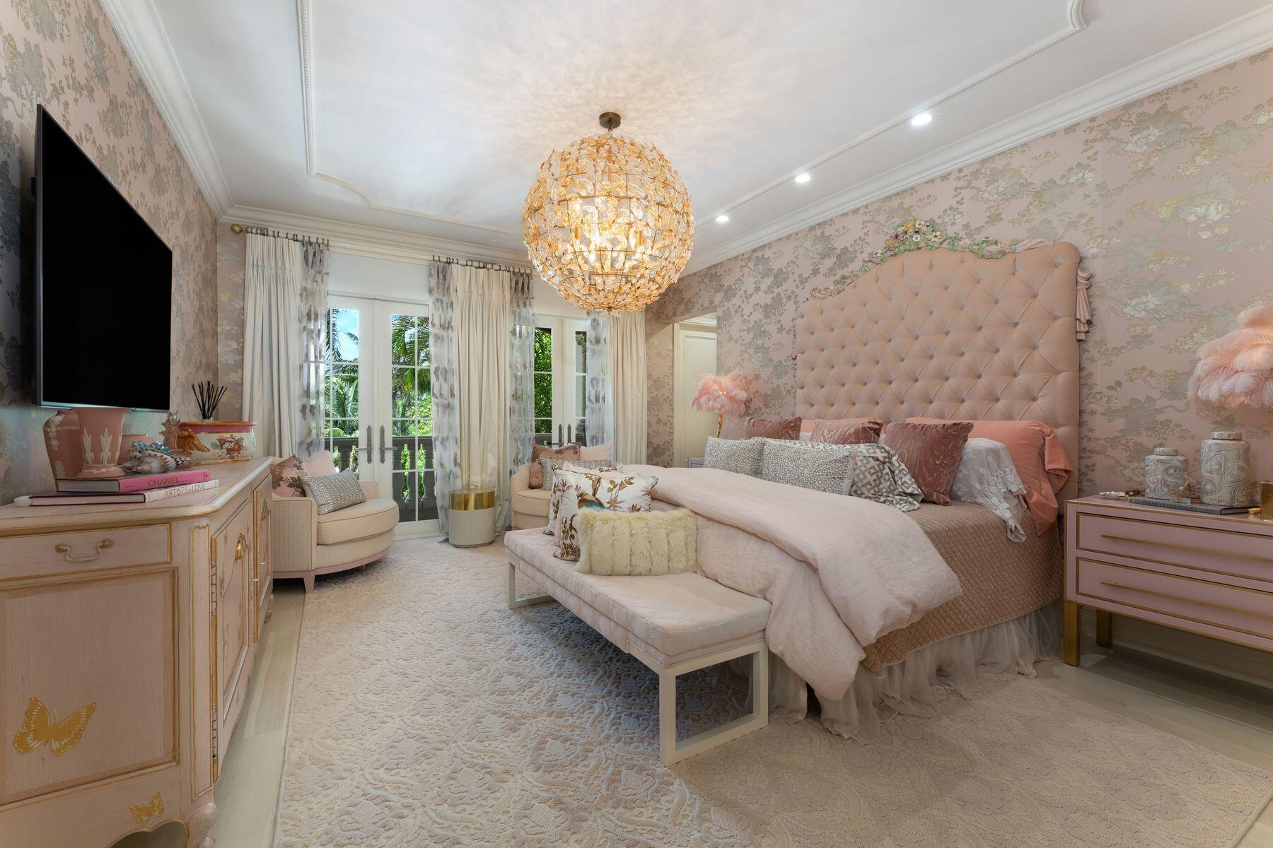HILLSBORO MILE - Residential